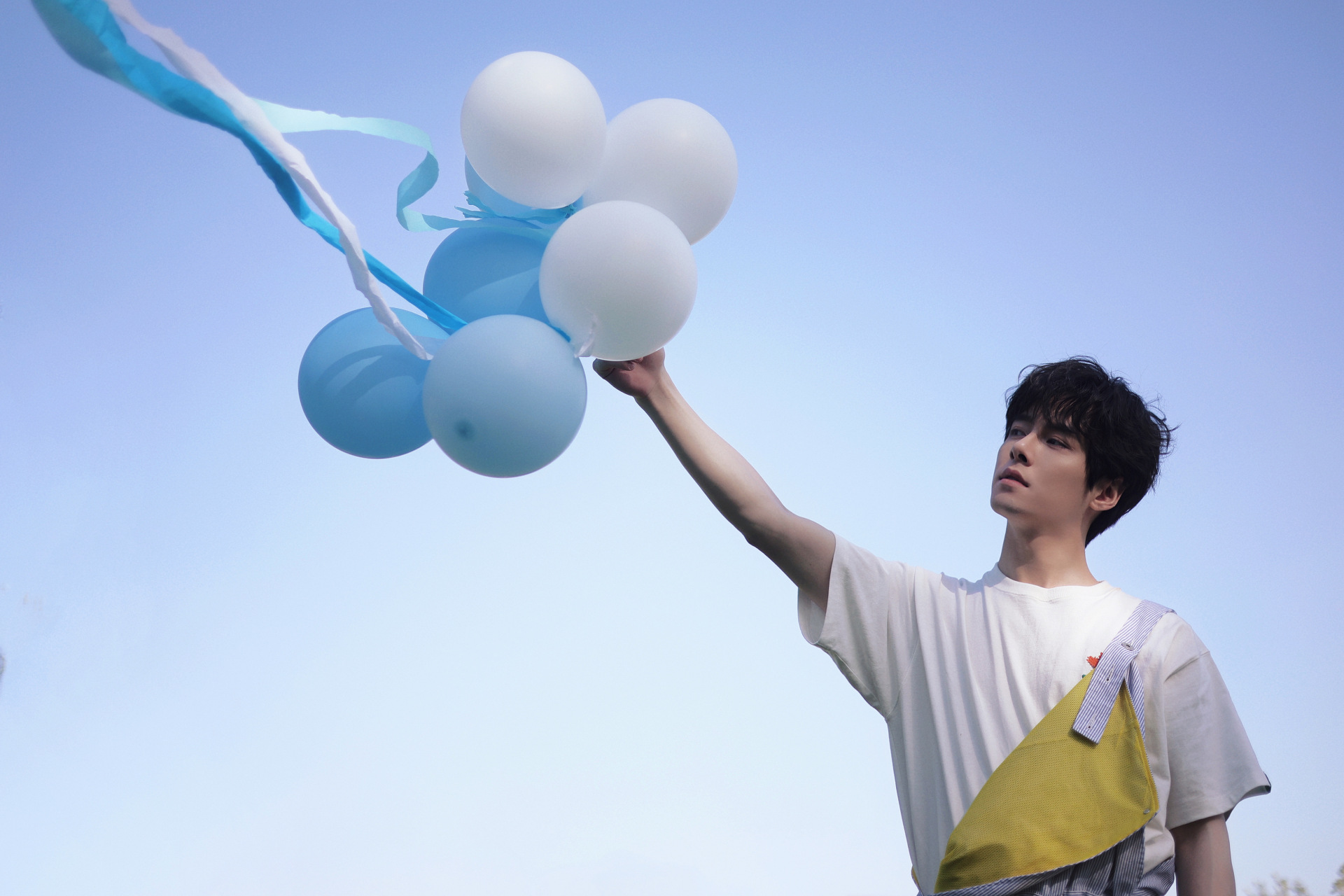 方逸伦 7月行程送达99 元气加满,迎接新态@方逸伦