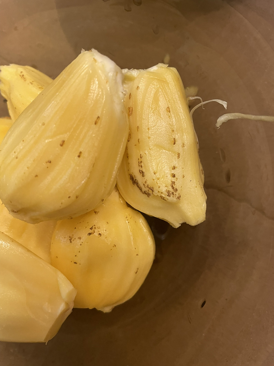 姐妹们这个菠萝蜜是不是坏了啊 姐妹们这个菠萝蜜是不是坏了啊 客服说