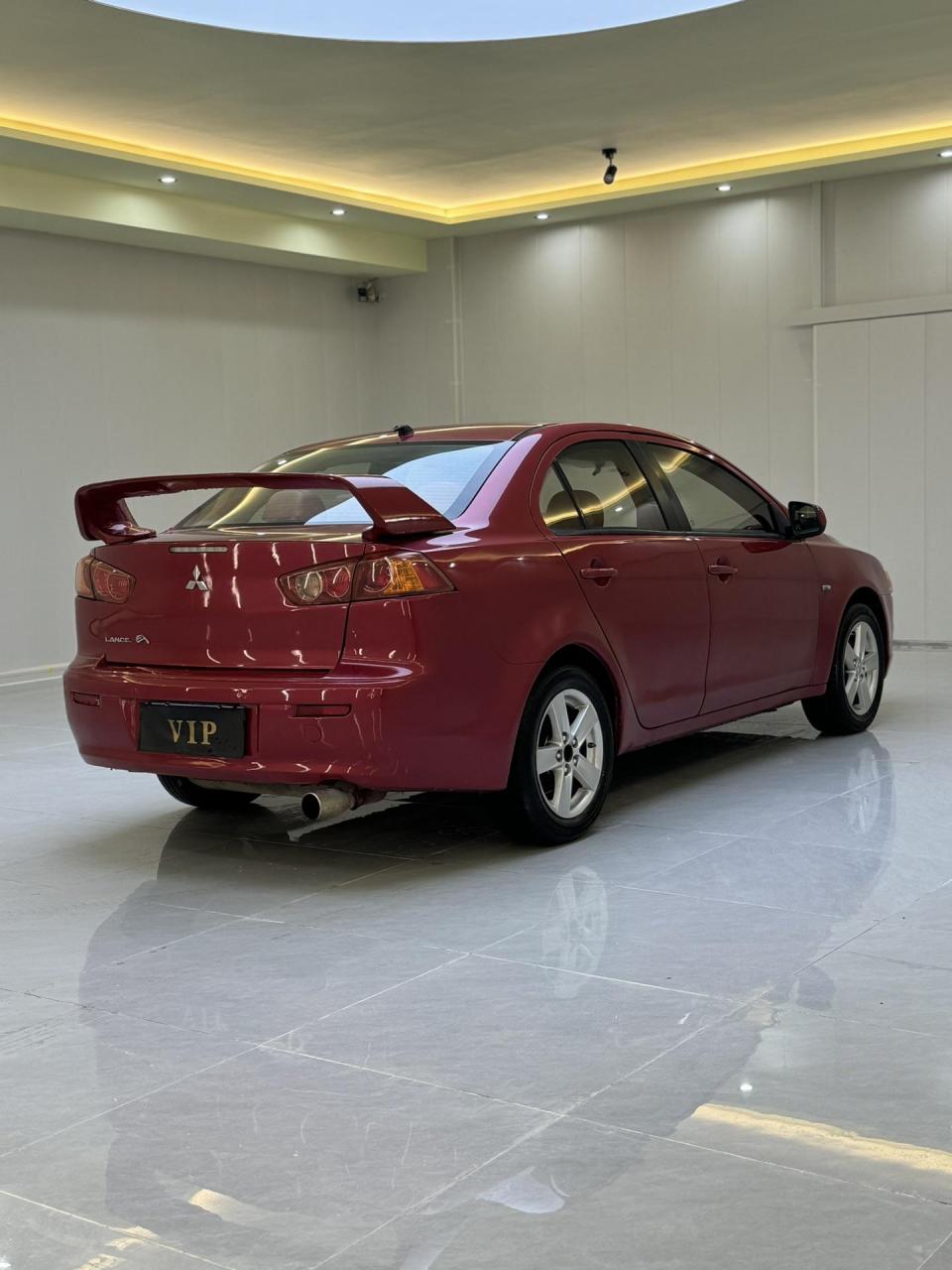 8排量,三菱车中的鼻祖秋名山中的神车,多功能的方向盘,大屏触摸娱乐