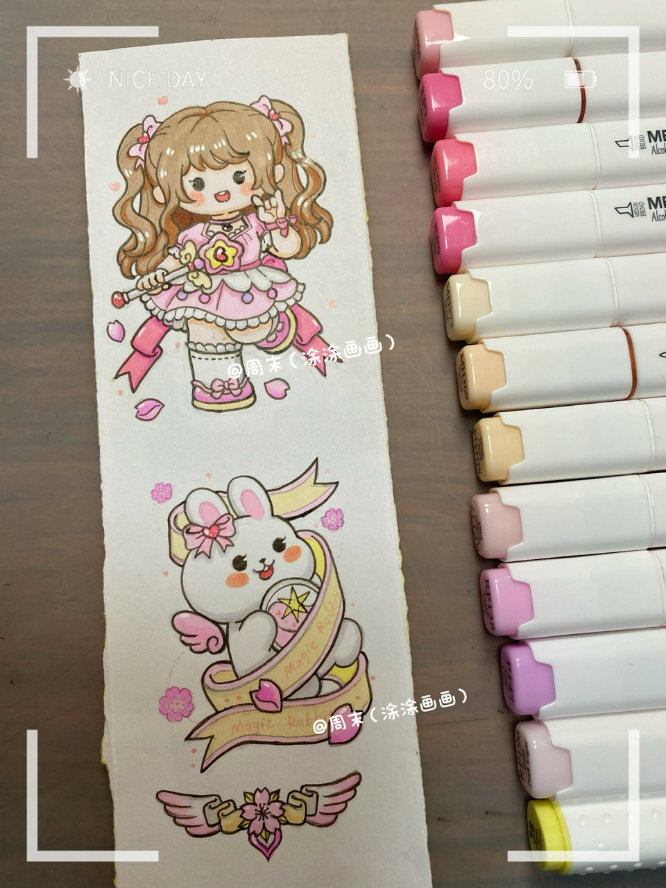 评论区说这个双马尾的小可爱像魔法世界里的小伶,你们觉得呢?