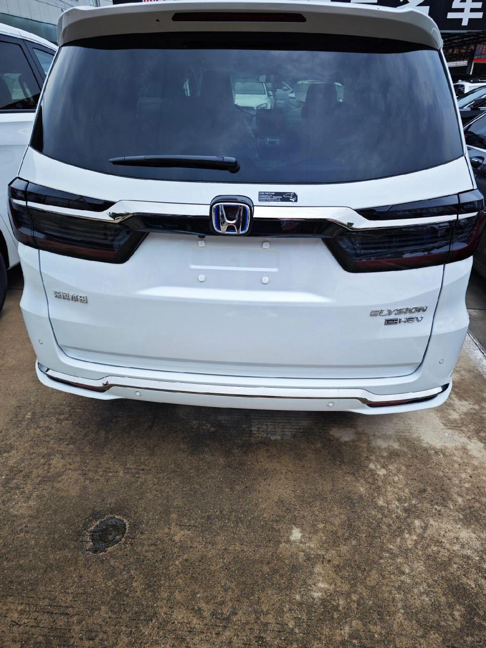 最新拿下,2023年7月份上牌,22款本田艾力绅混动豪华版,2.