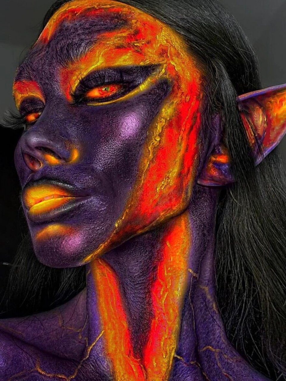 菲律宾的特效化妆师drian pili bautista擅长华丽的暗黑系特效妆容,她