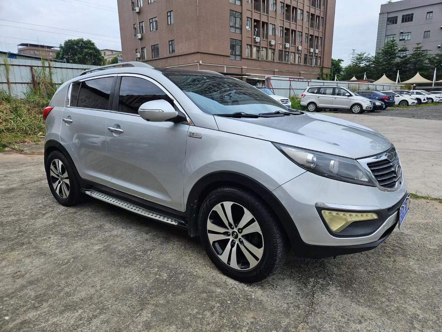 自动波2011年起亚智跑,高性价比合资suv,双天窗电动真皮座椅高配版