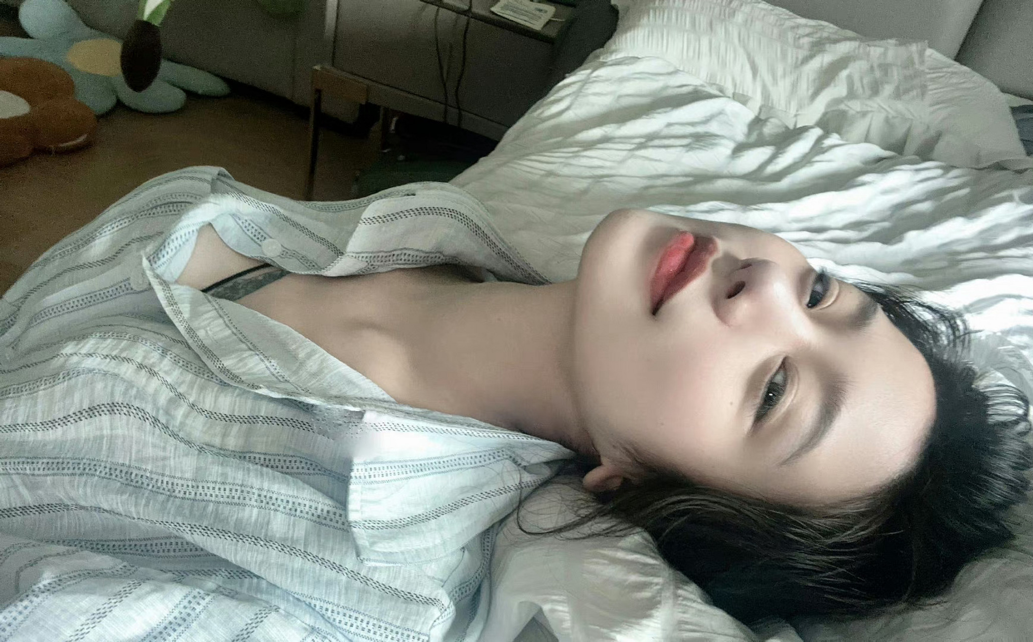 真的好满足呀,有点困,不想起床