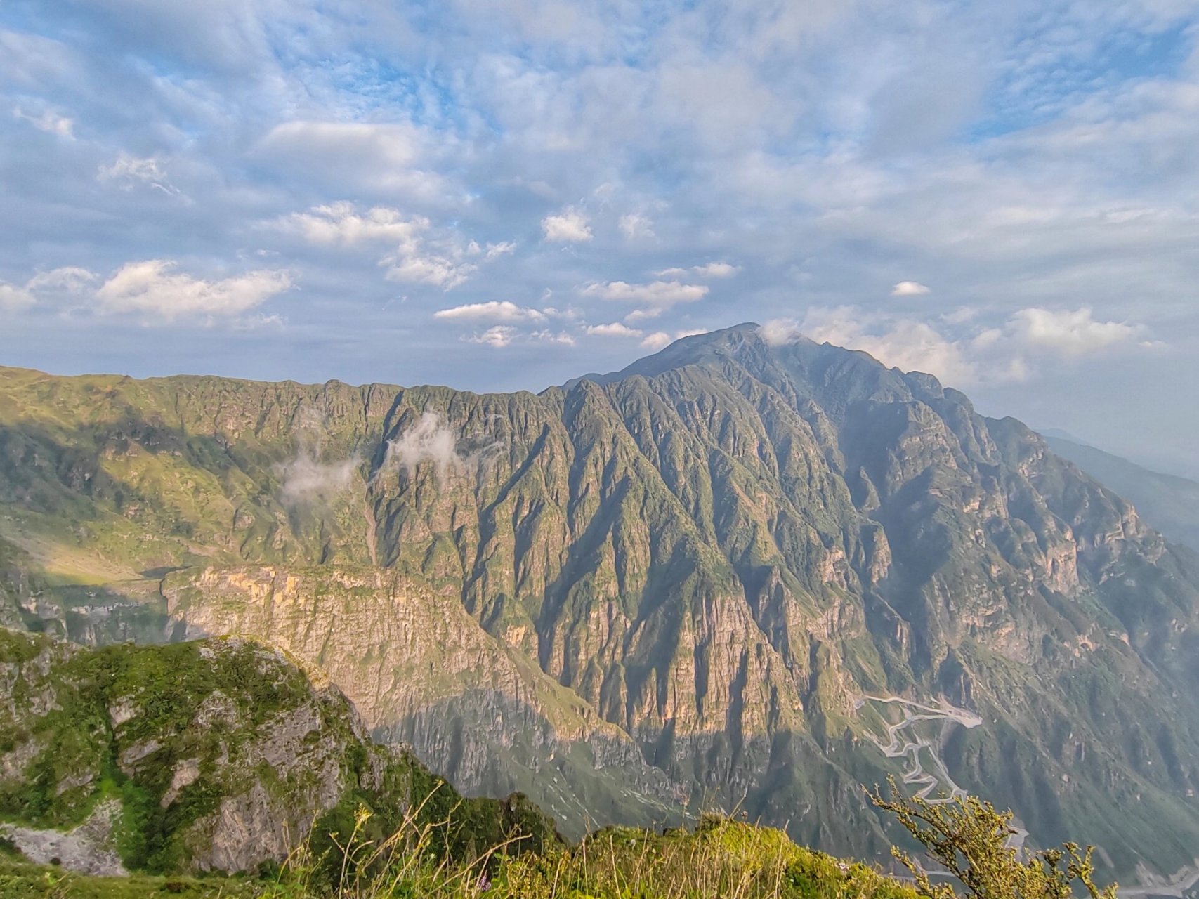 大牯牛山 | 山是昨天爬的,人是今天没的 说了就有 大牯牛山 !