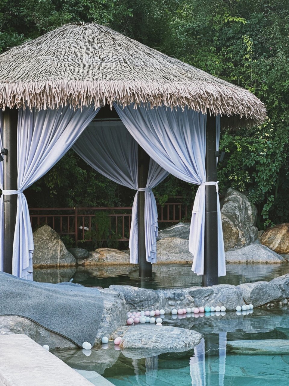 弥勒温泉 | 昆明半小时 | 国内温泉天花板 太喜欢弥勒这个城市,小众