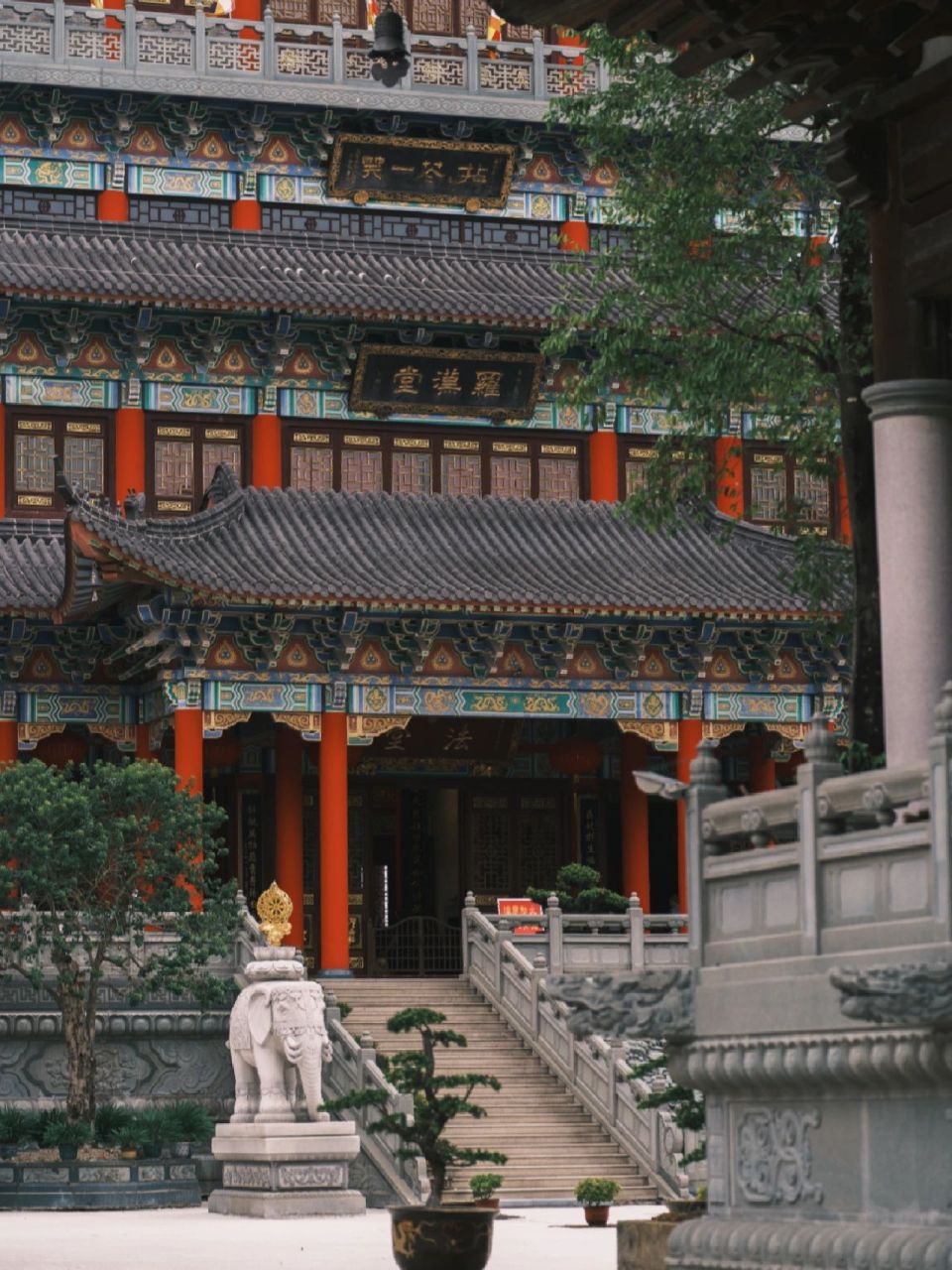 水仙古寺     水仙庵,今称水仙古寺,座落于汕头市澄海区澄城北约十里