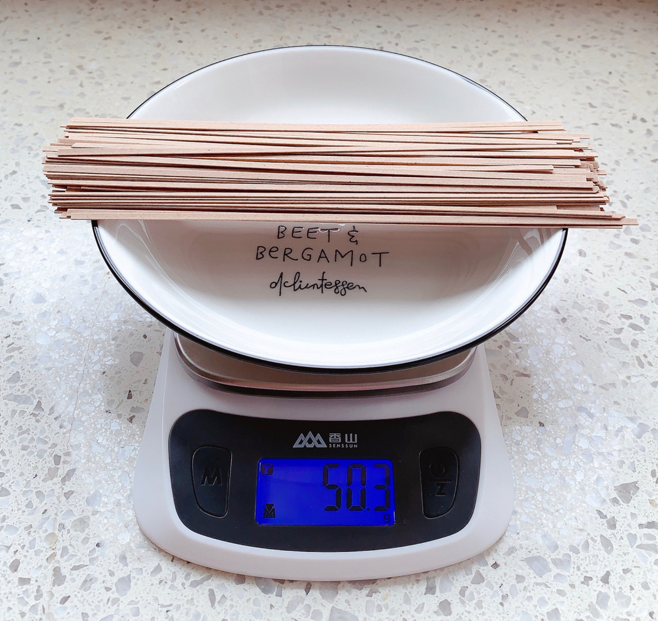 荞麦面重量77热量测评|减肥减脂 8715100g热量约318千卡 图1