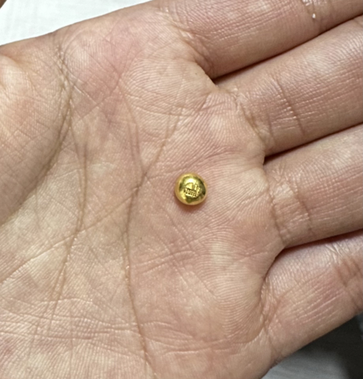 398一克金豆子 年纪到了,礼物得是金子了,在 种草的金豆子,真的有点