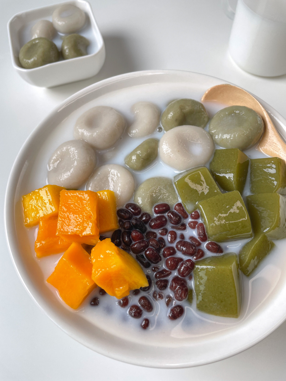 95夏日小甜品 | 清凉白玉抹茶冻 抹茶冻如果冻般滑滑嫩嫩的口感