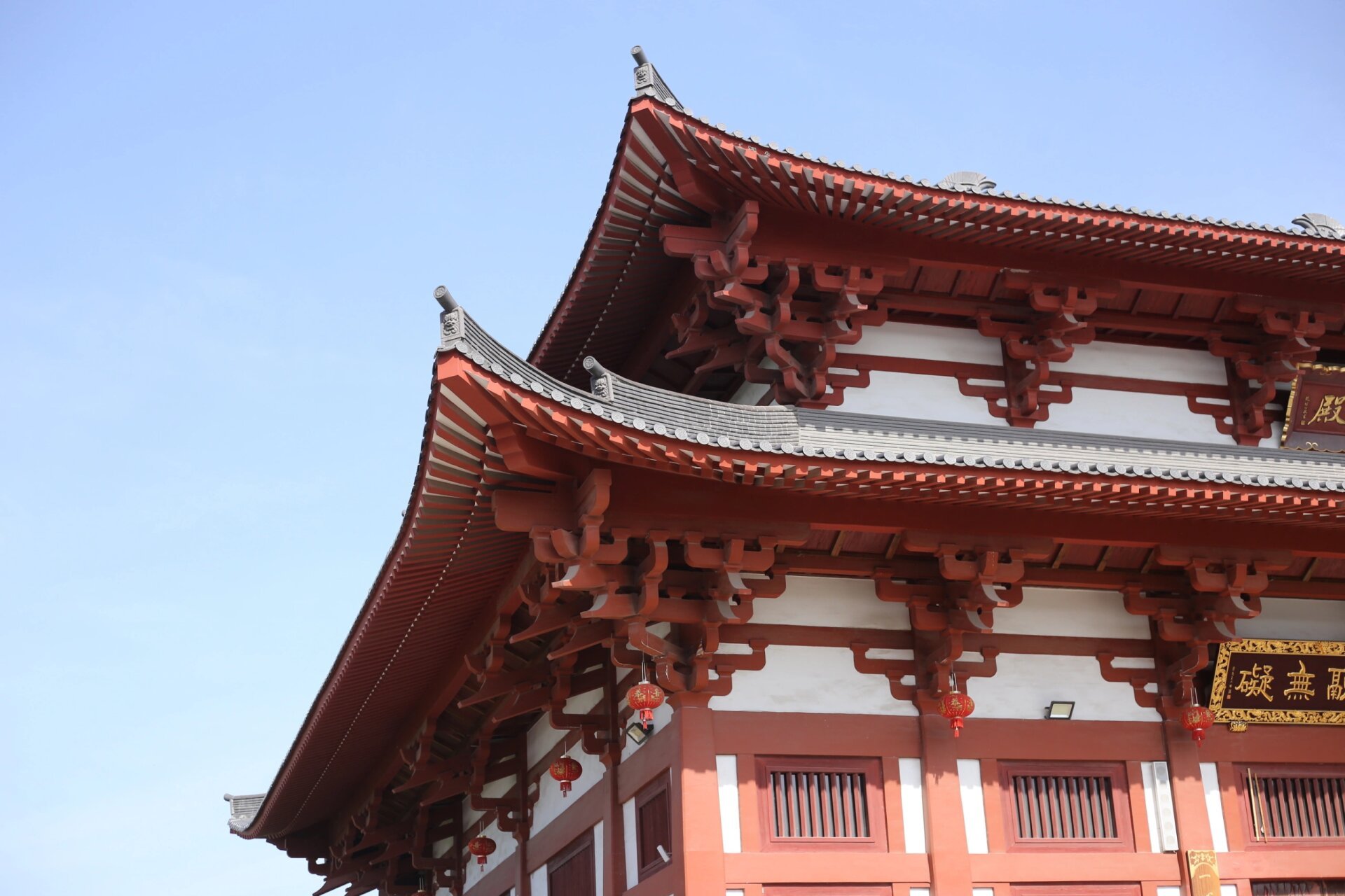 嘉兴普光寺(1):一个人,扛起一座寺 从上海出发,行车一个多小时,便能