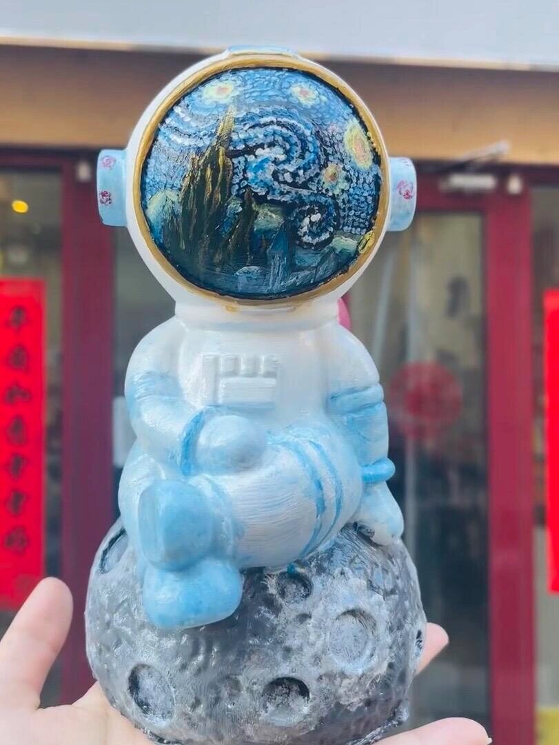 太空人石膏娃娃涂色参考