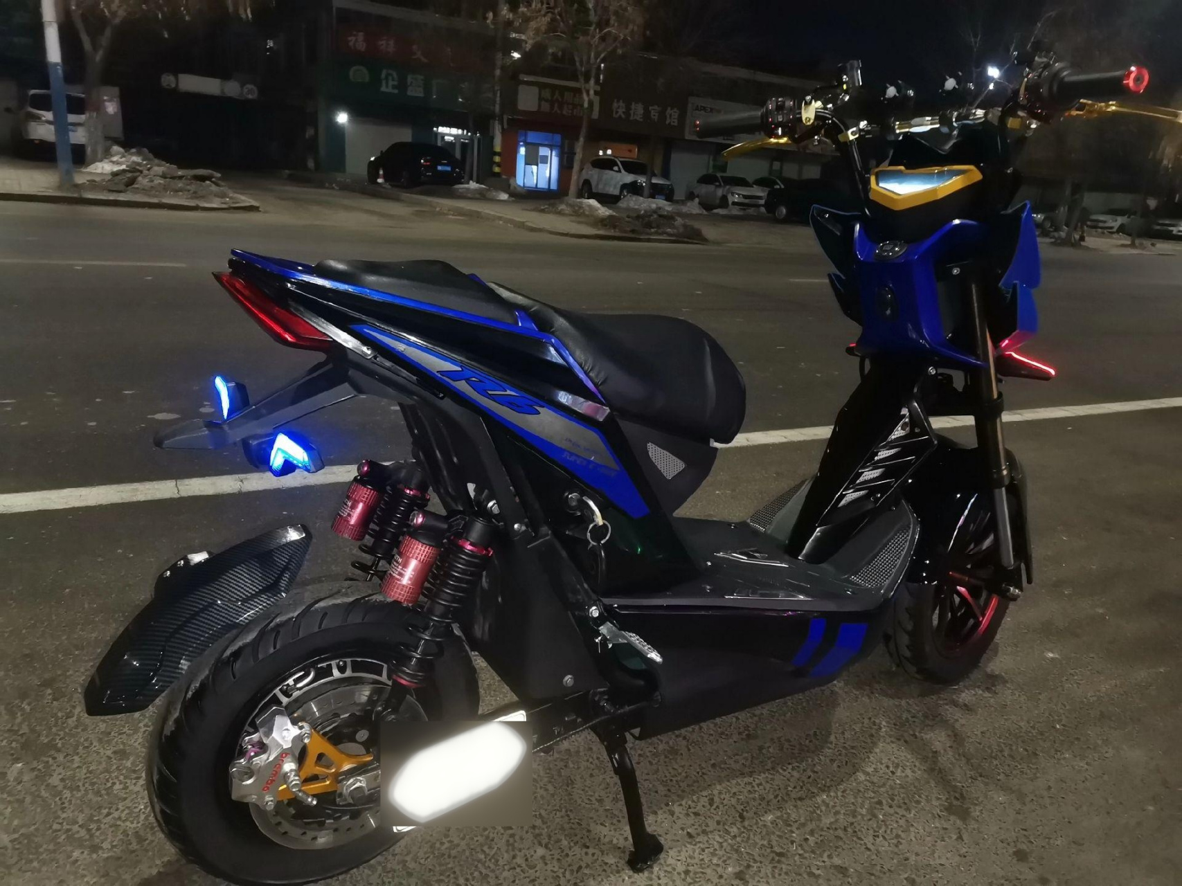 极客战狼(爱玛)~裸车2200米 带6个土豆~2600米(带充电器)  兰德7255