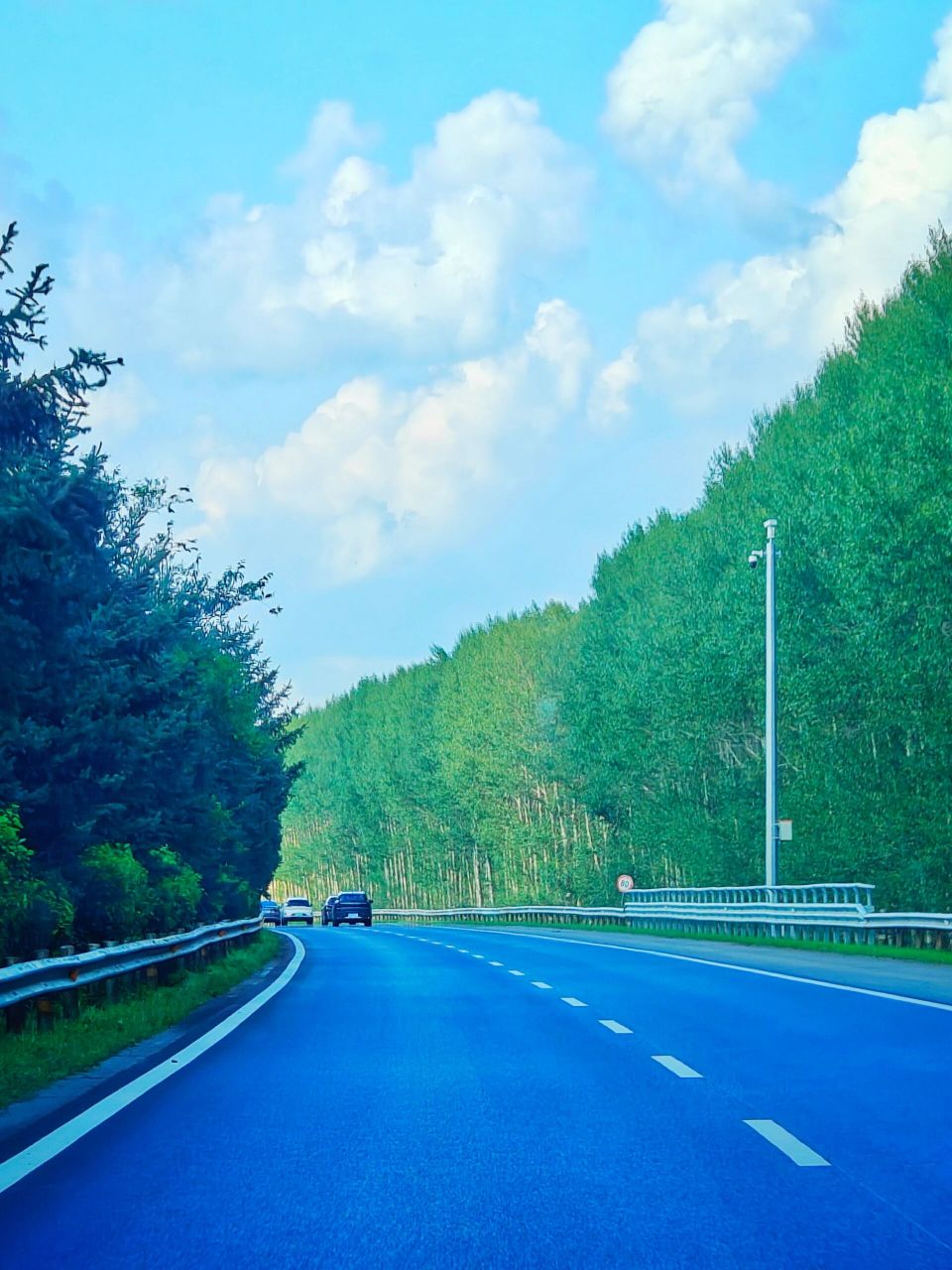 乌带公路 最美的风景在路上~从哈尔滨去往伊春乌带公路的沿途,风景