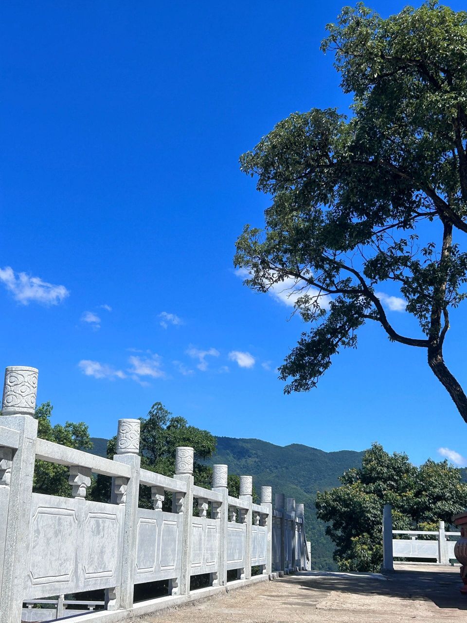 南昌梦山真的很灵 今天求了签是上上签!真的很幸运,梦娘娘显灵