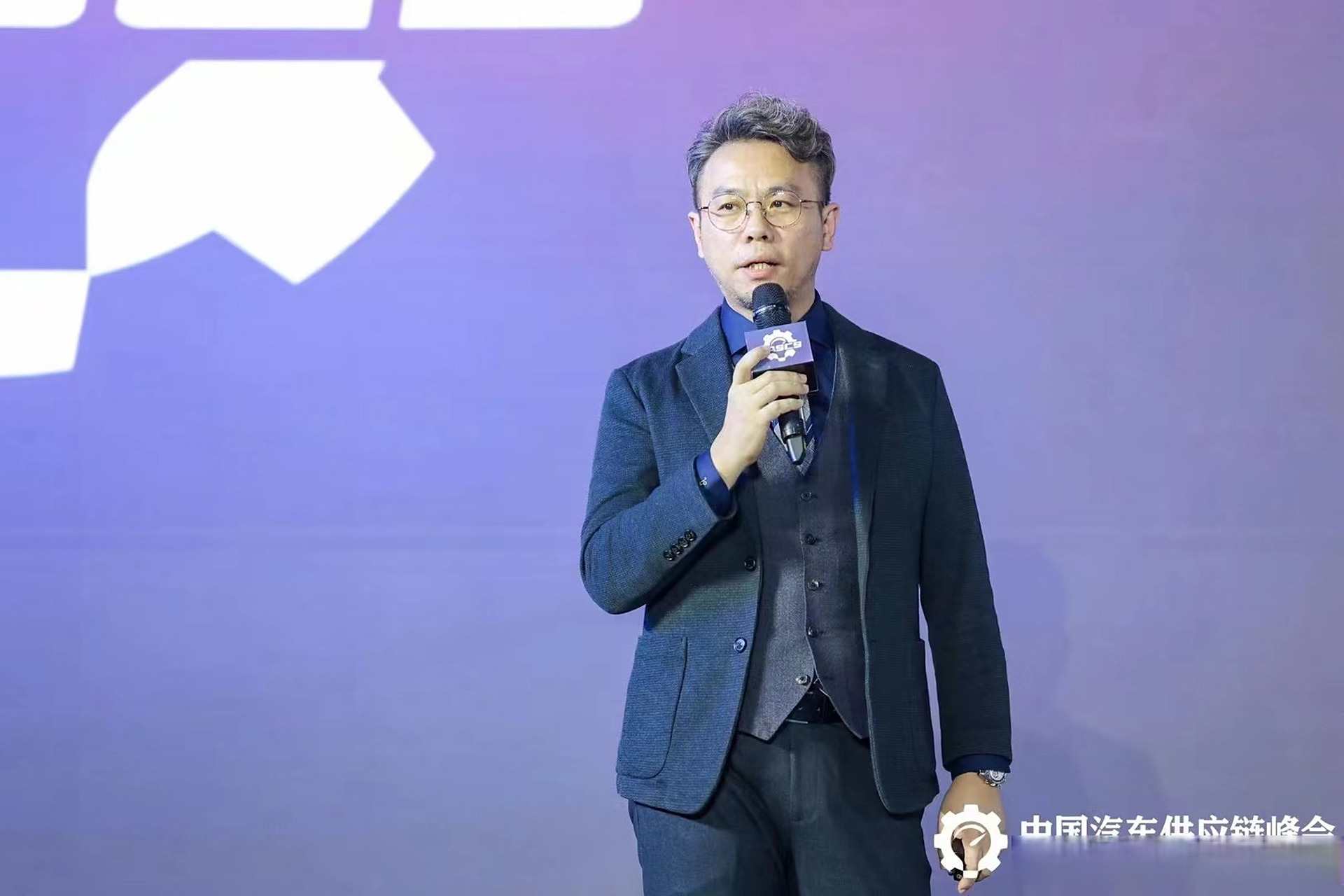 中国汽车供应链峰会# 锐思华创ceo卢睿:我们作为一个tier 2,本身是