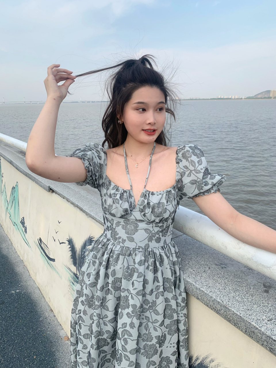 微胖年度9图|女孩子有点肉肉真的很可爱呀 翻了翻相册里的照片 发现