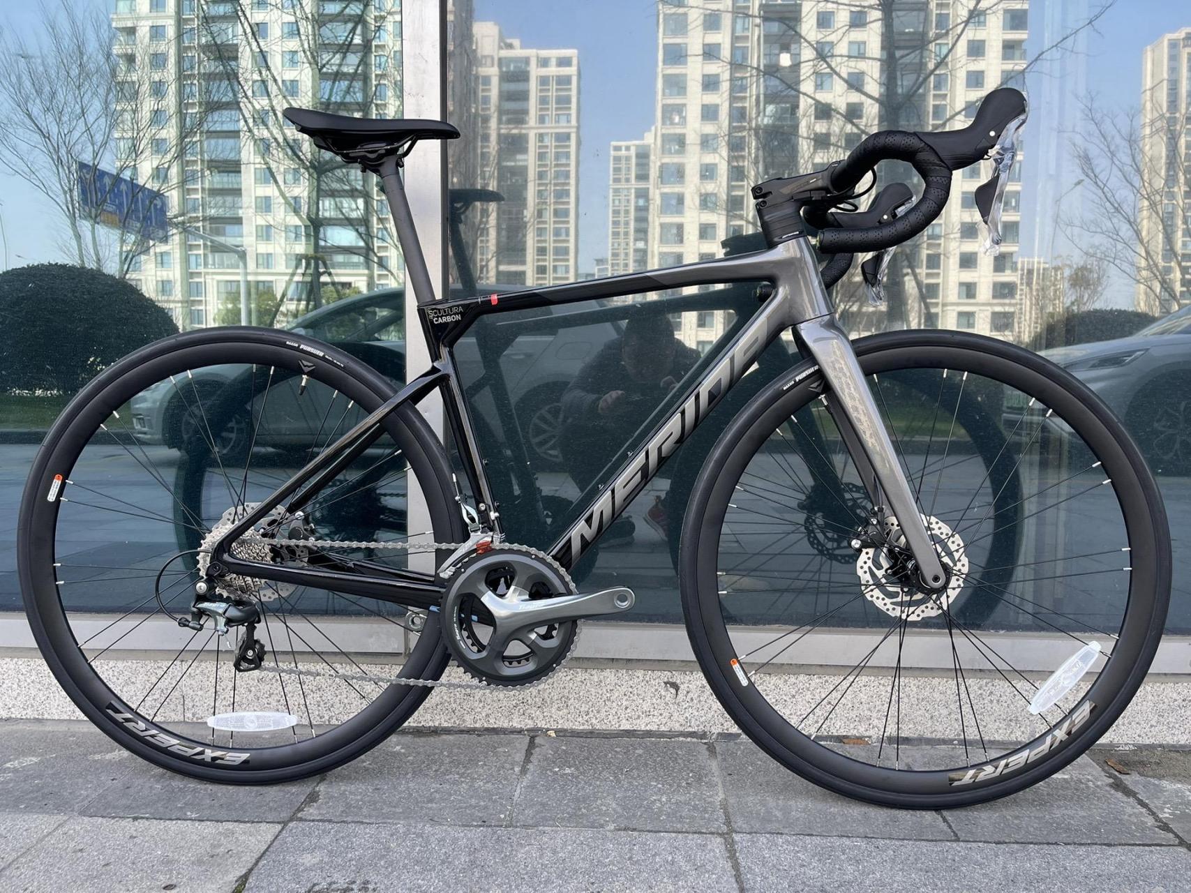 美利达斯特拉卡本灰色