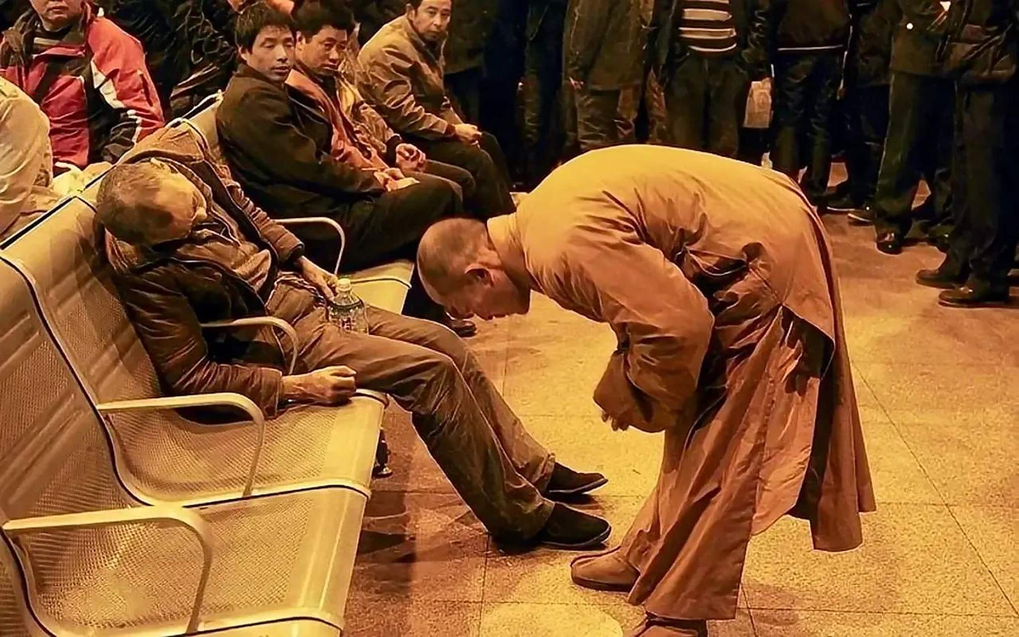 去寺庙给老人超度的简单介绍 去寺庙给老人超度的简单介绍