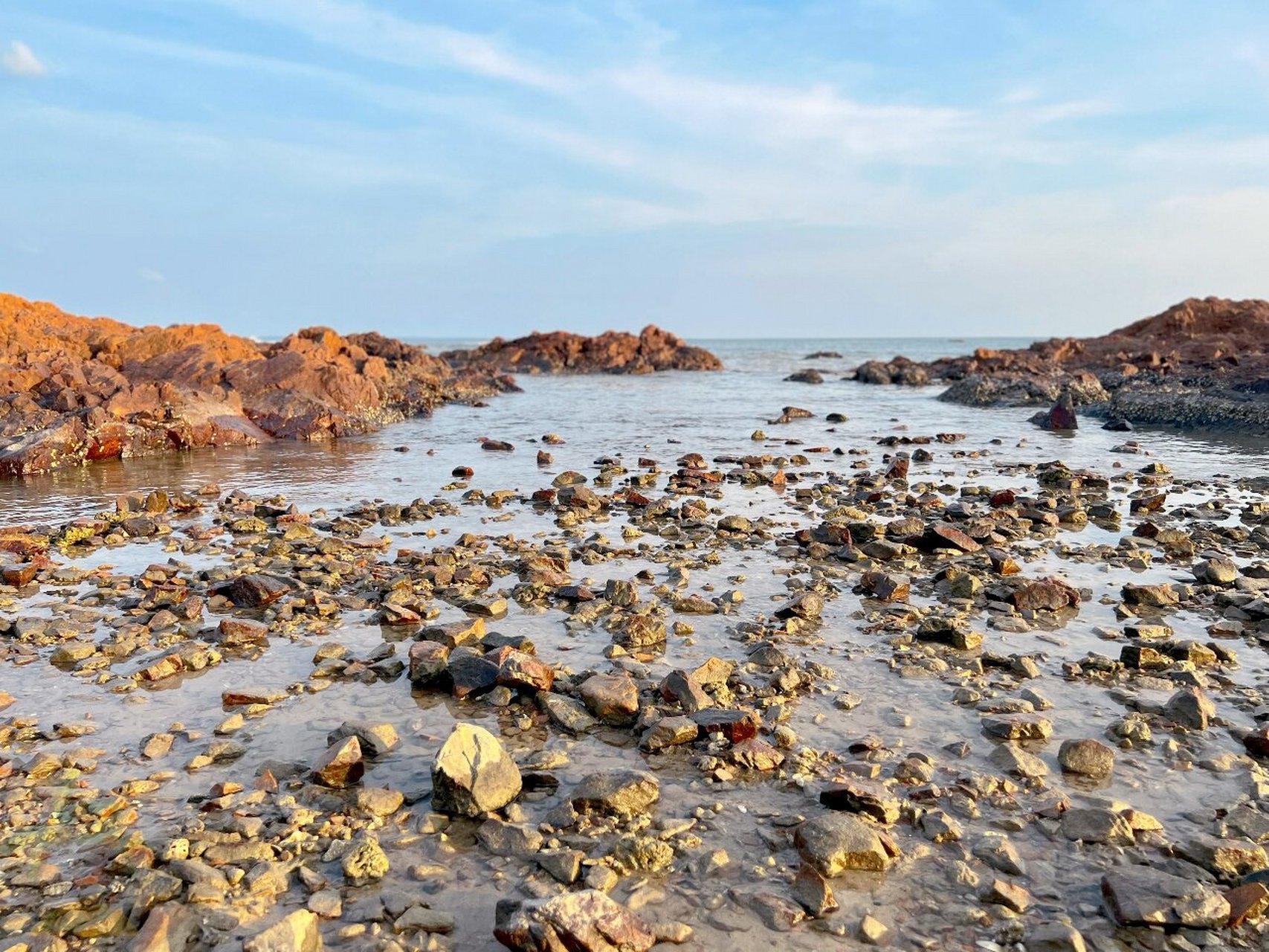 琼海红石滩景区门票图片