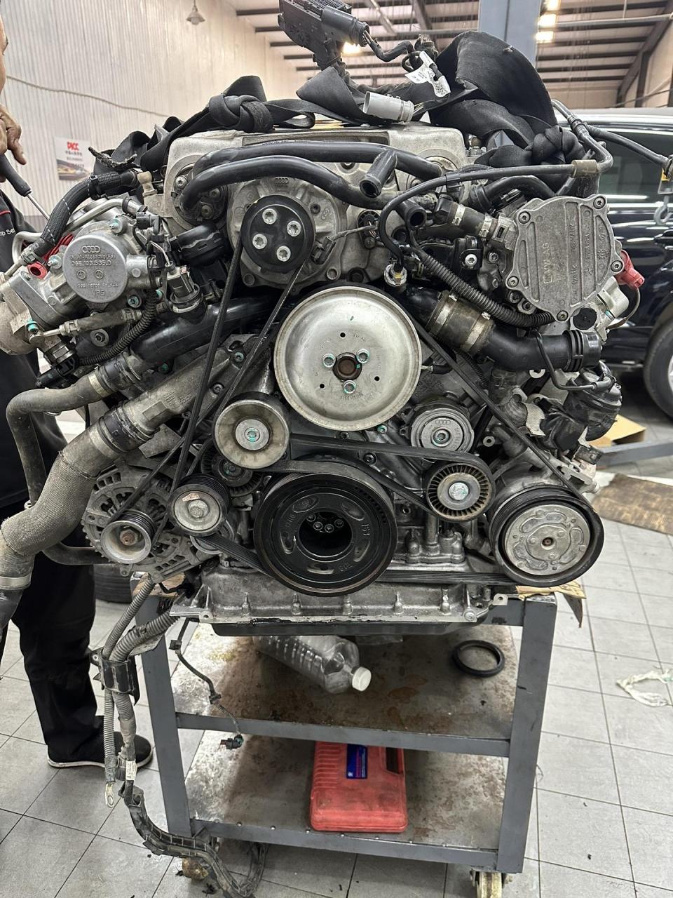 奥迪ea837 3.0t皮带绕法 拿走不用客气