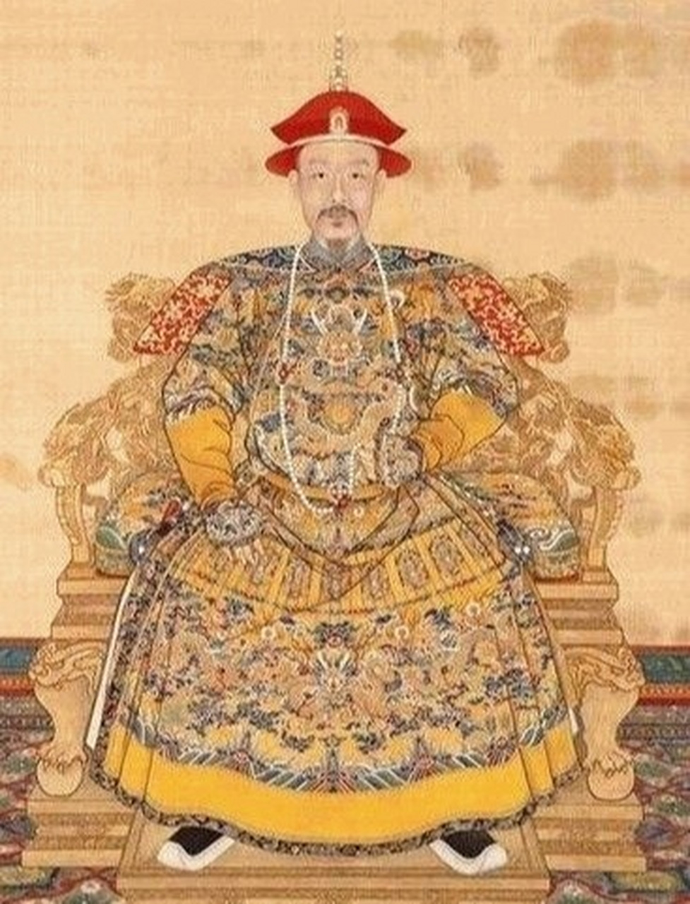 97清代皇帝服饰① 97清代皇帝服饰有朝服,吉服,常服,行服等种类.