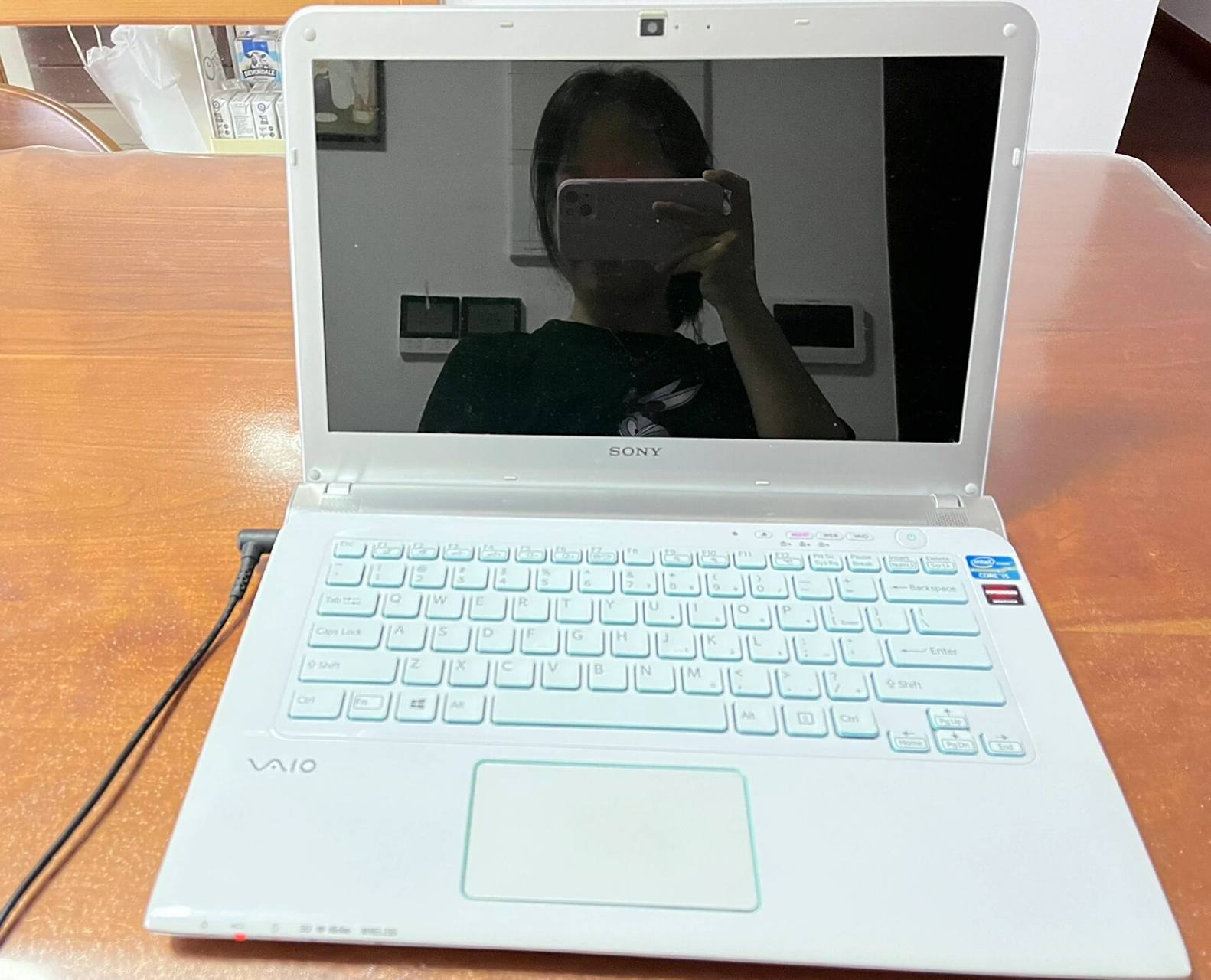 索尼笔记本,时代的眼泪91 这款索尼笔记本生产日期是2012年11月,我