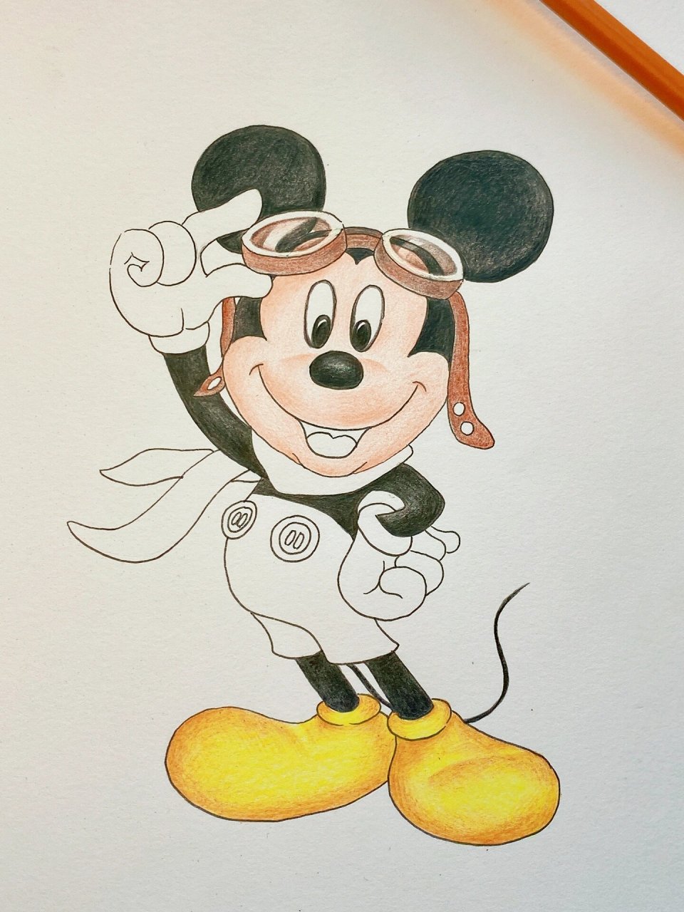 彩铅画卡通 米老鼠 过程图