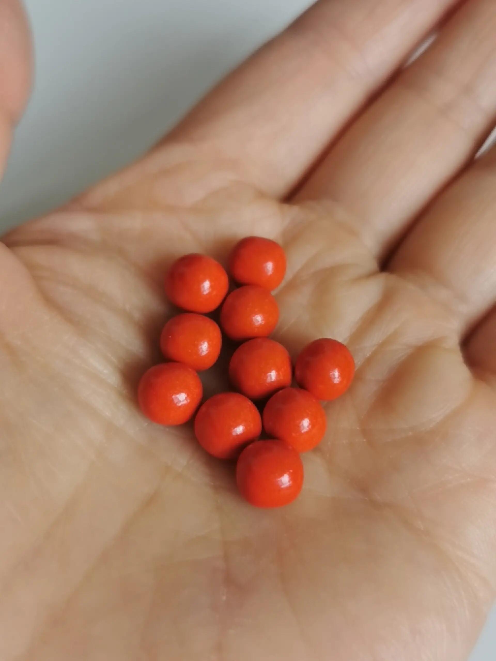 这个红色的药丸效果还不错养血调经补肾益肝