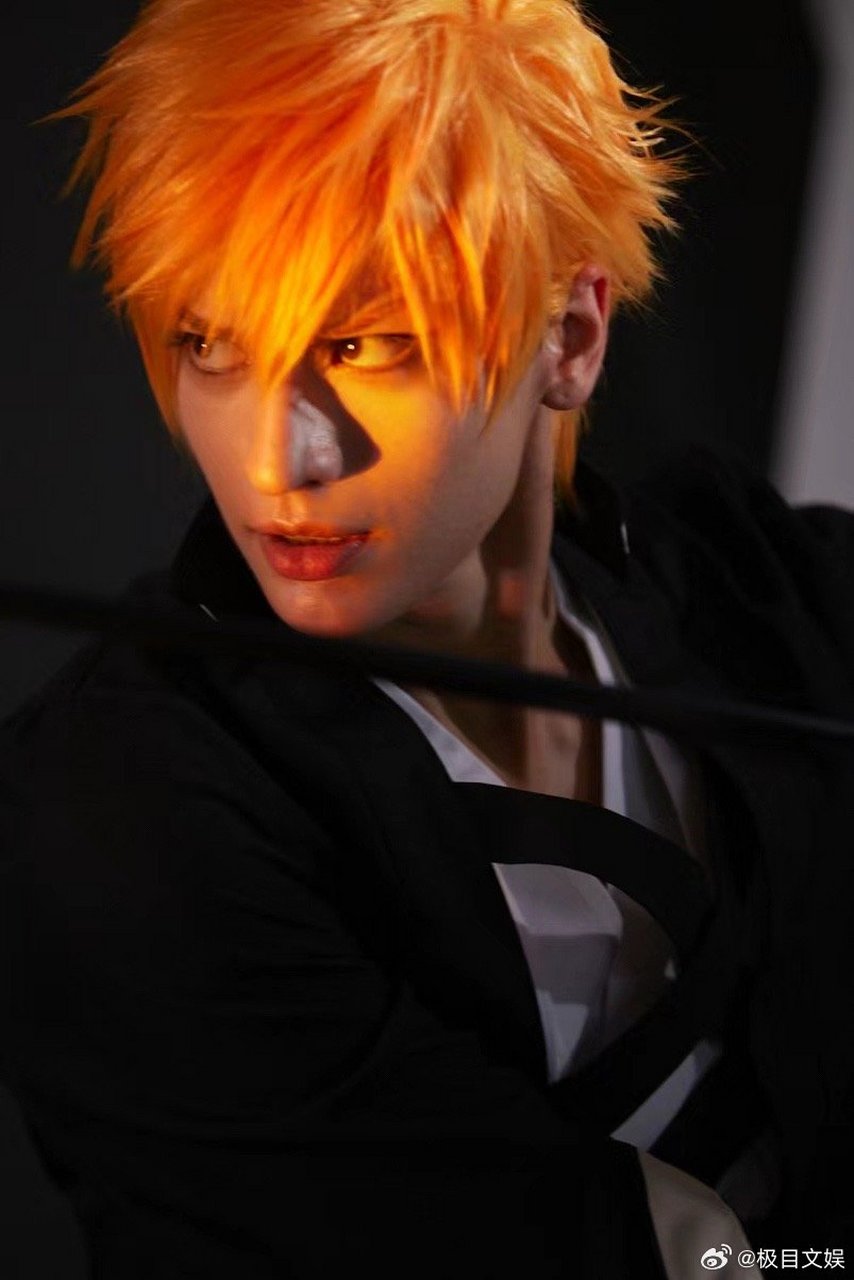 卡琳娜cos黑崎一护# 卡琳娜的cos水平真的会让人忍不住喜欢上,这此