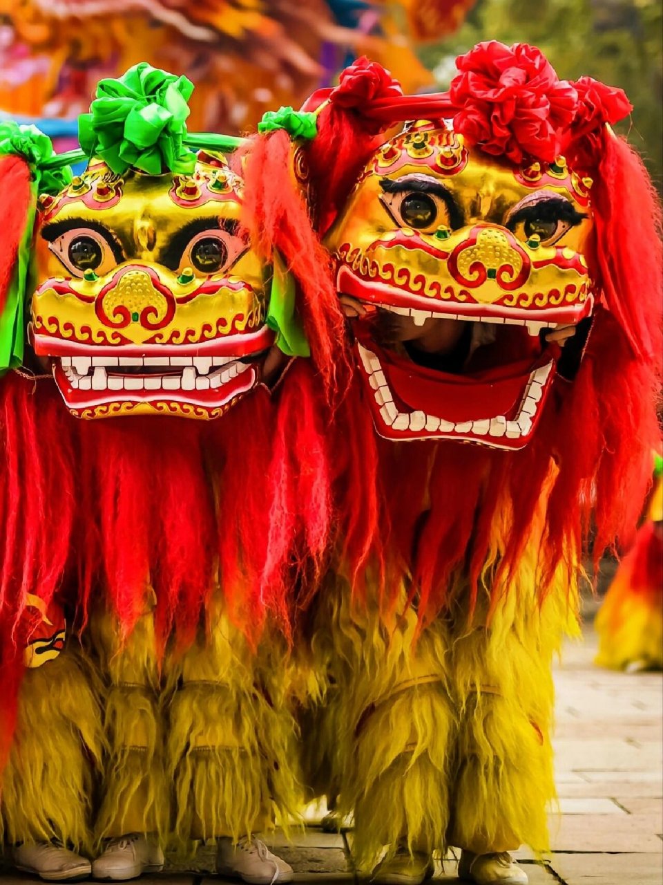 醒狮艺术:凤舞龙蟠,龙腾虎跃 醒狮是融武术,舞蹈,音乐等为一体的文化