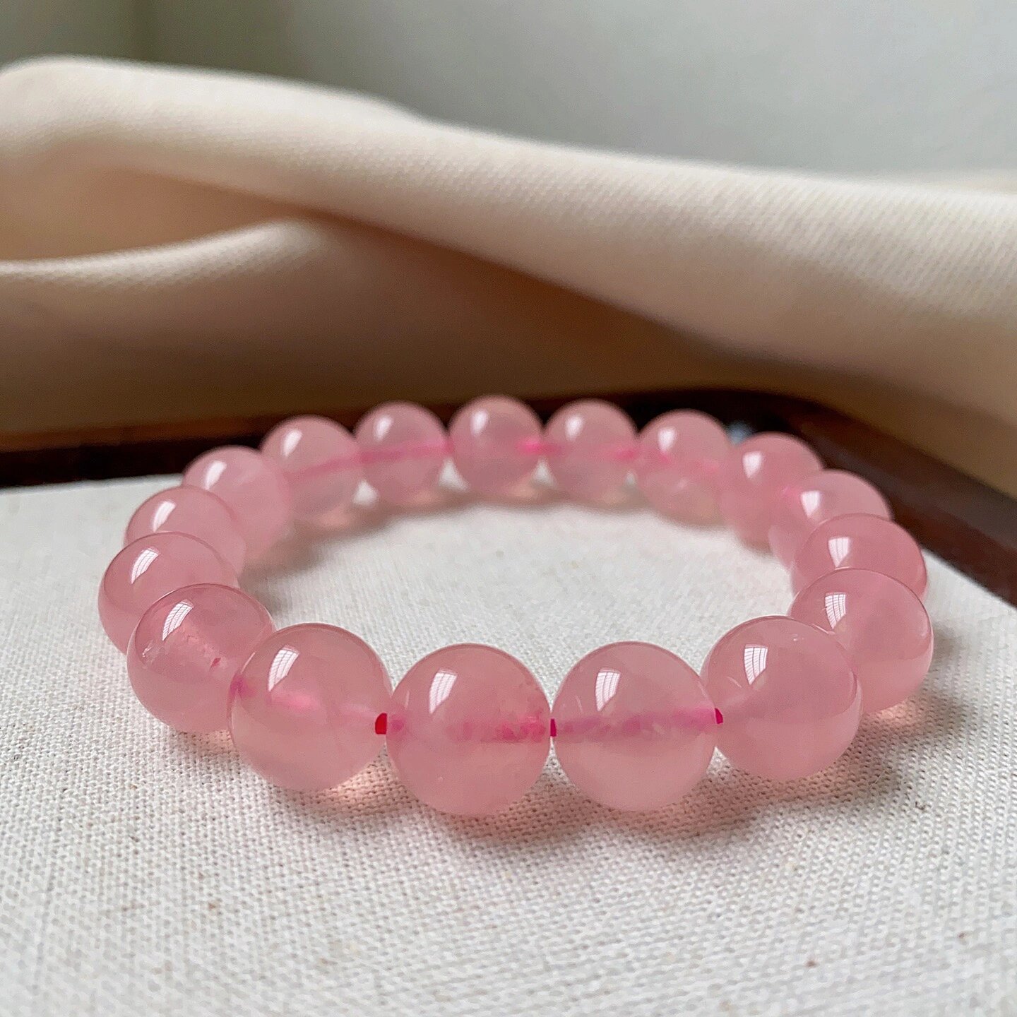 大颗粒货头马粉96水晶手串 马粉是粉晶中最好的品种 !