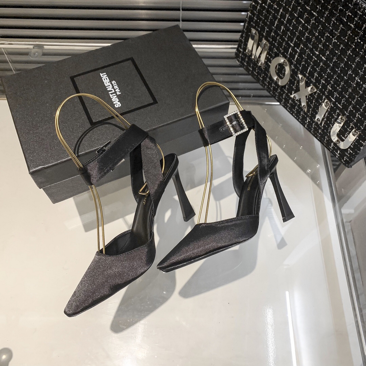 ysl高跟鞋90|怎么能做到这么懂女人99 ysl今年最值得拥有的一双