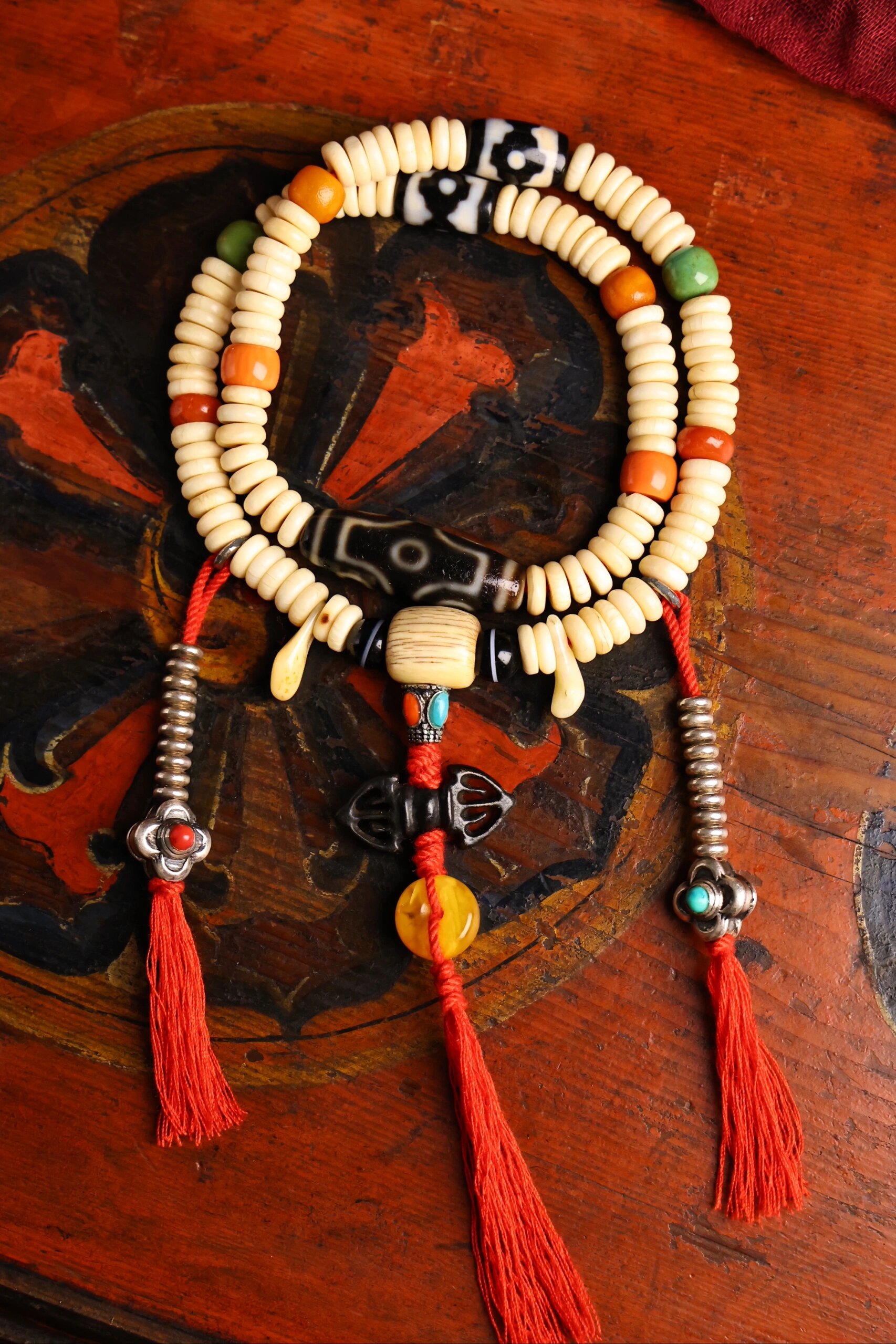 藏传老猛犸牙高白108手持佛珠念珠