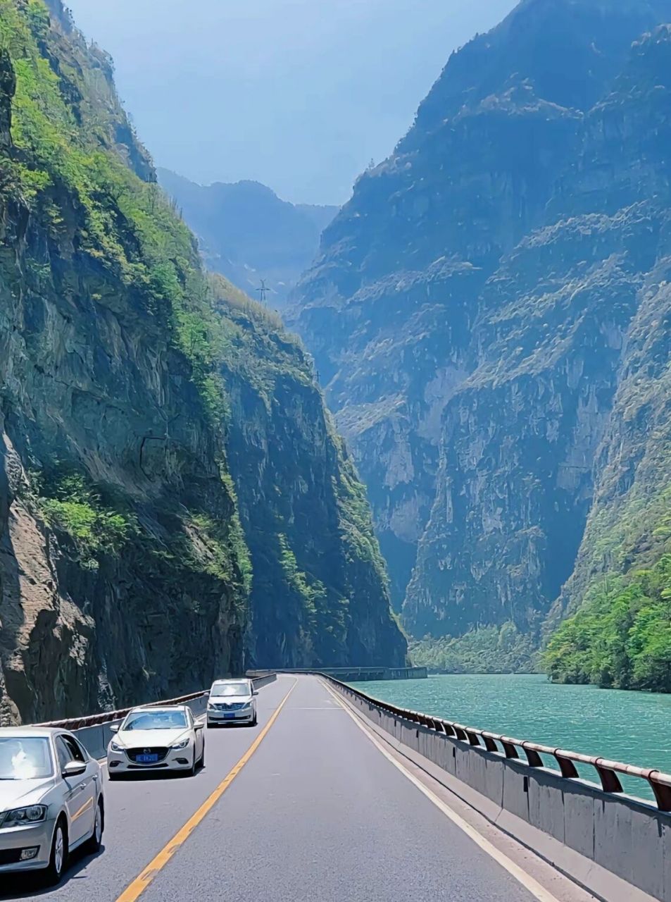 金口河大峡谷水上公路一日游 98乐山峨眉峨边出发,4-6人精品订制团