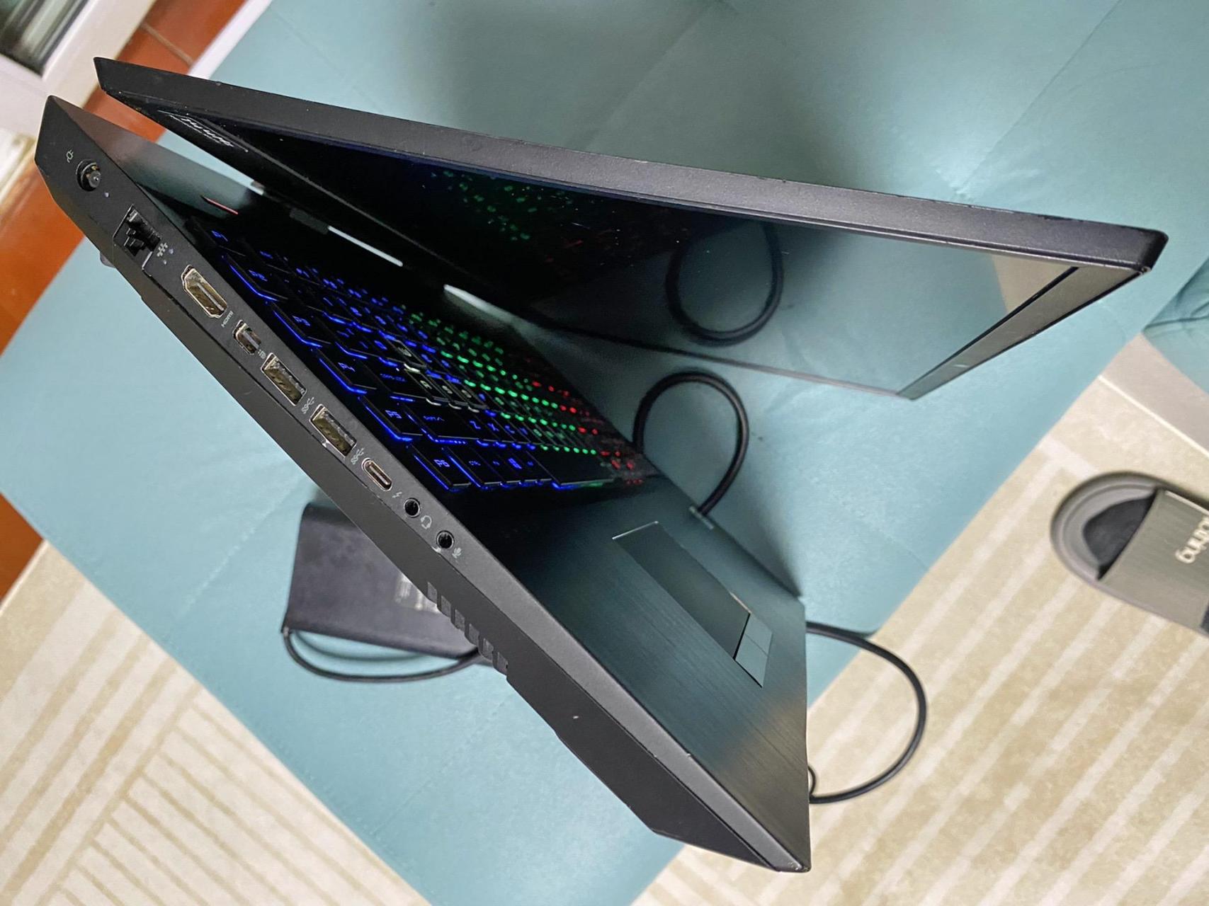 惠普tpn-c144 omen 6 plus17寸笔记本 暗影精灵高端游戏设计短视频