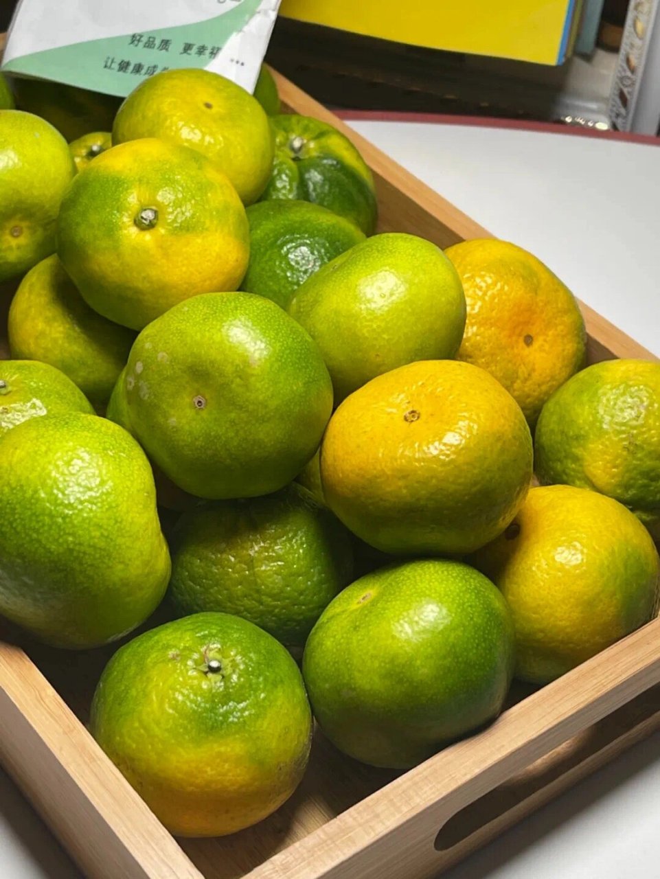 76 |外观8215821582158215 华宁无籽蜜桔果皮绿