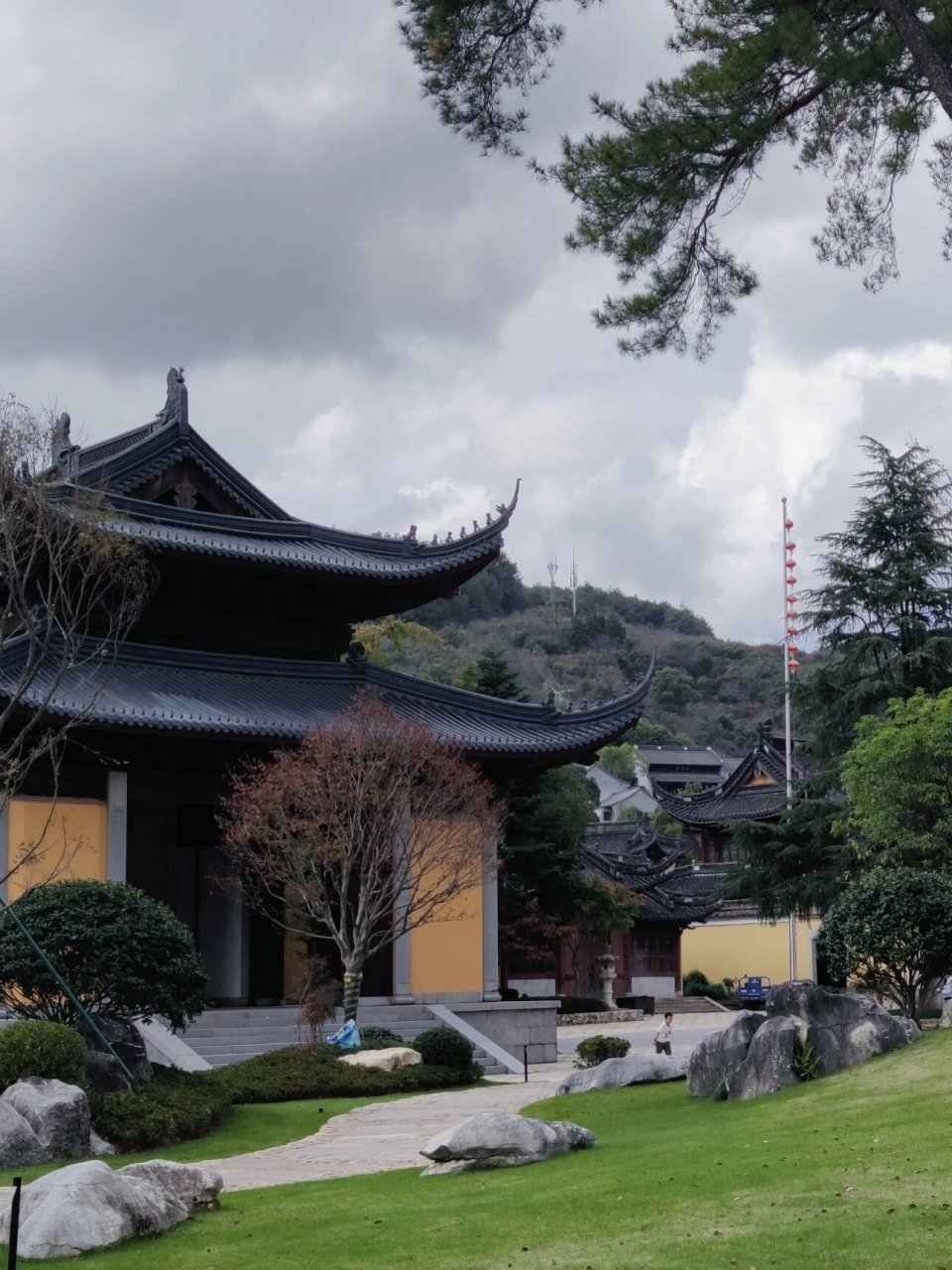 宁波雪窦山寺庙图片