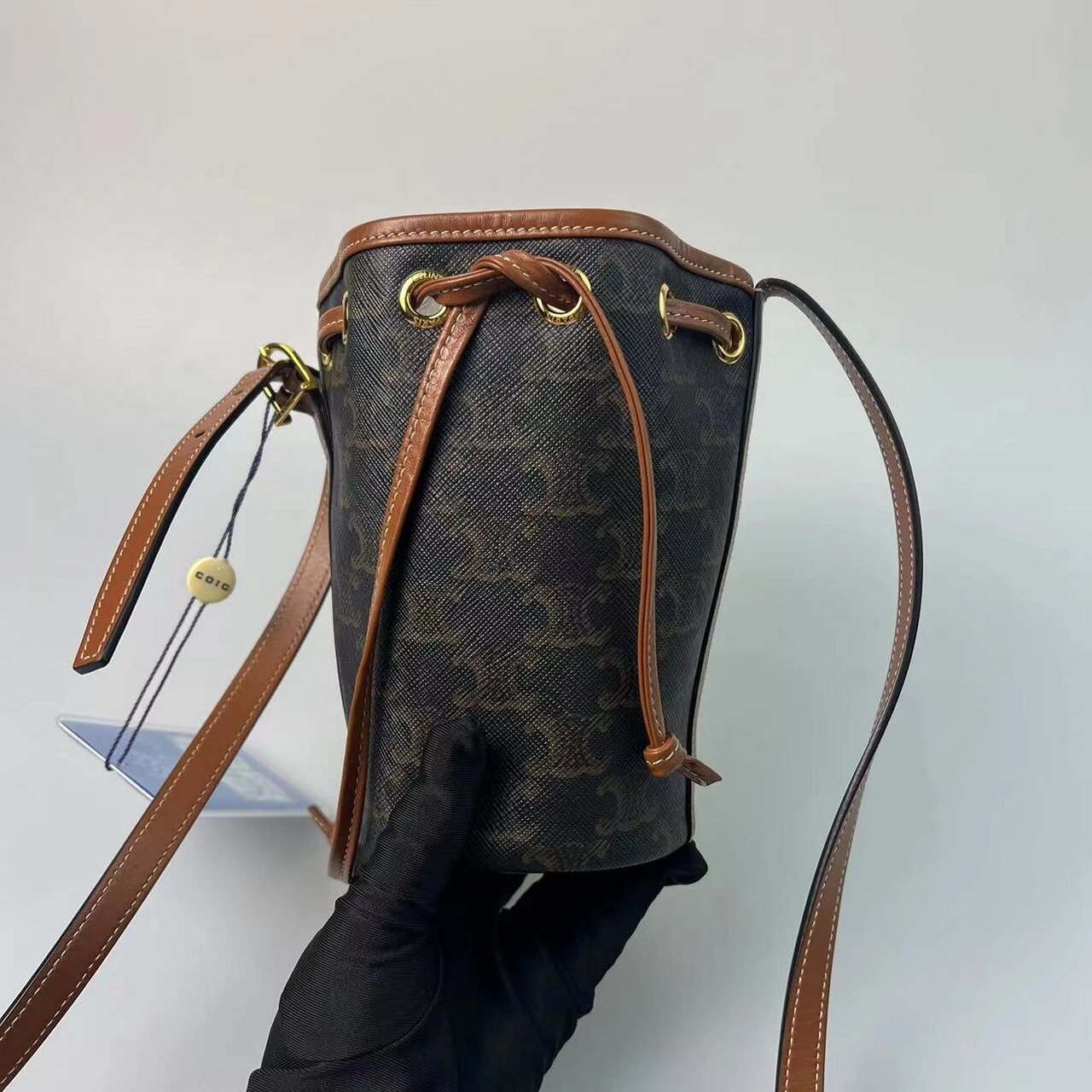 triomphe凯旋门 celine 赛琳 triomphe凯旋门 黑色老花抽绳水桶包 小