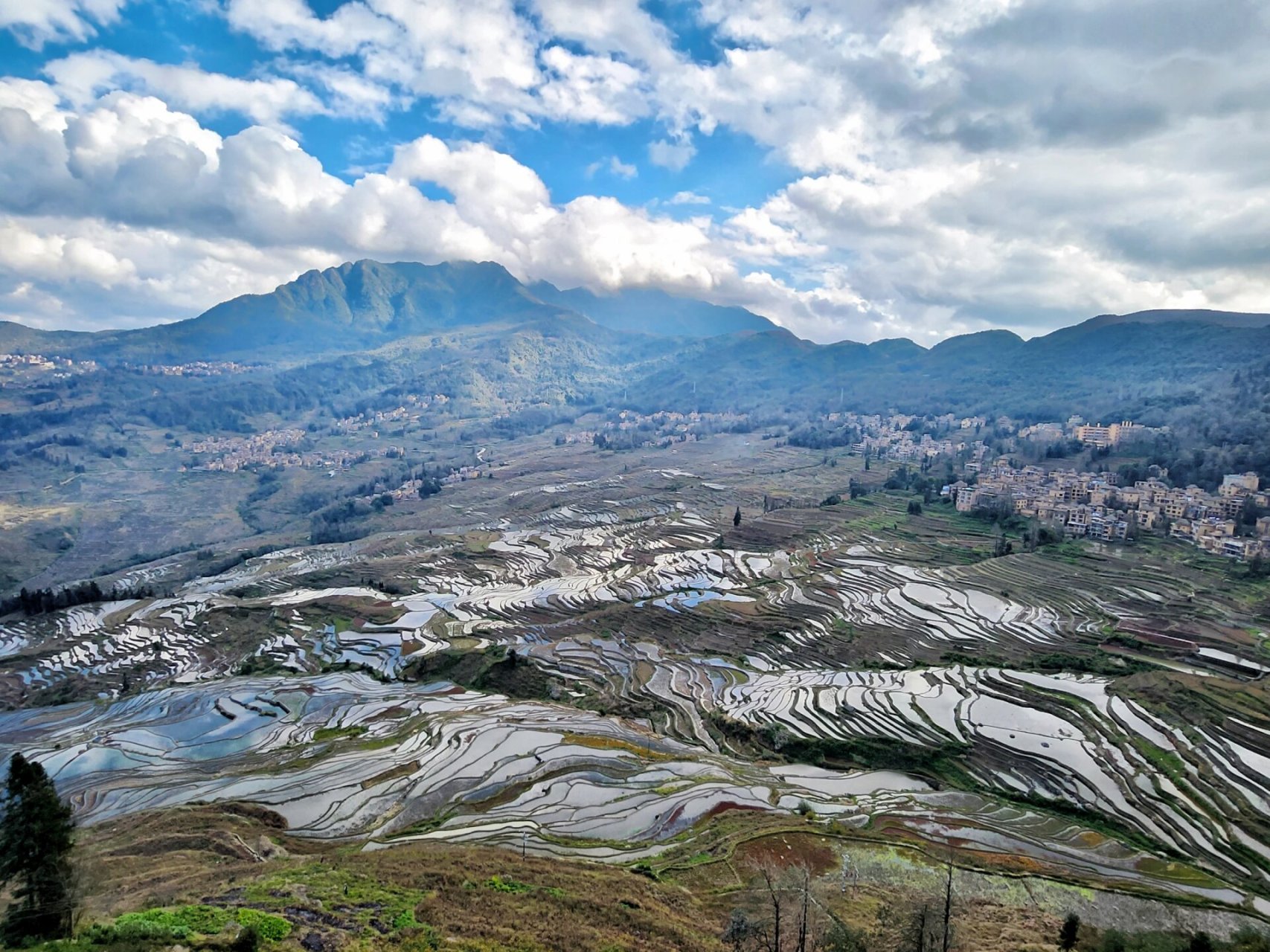 90元阳梯田 地址:云南省红河州元阳县 07距昆明300公里,自驾3个多