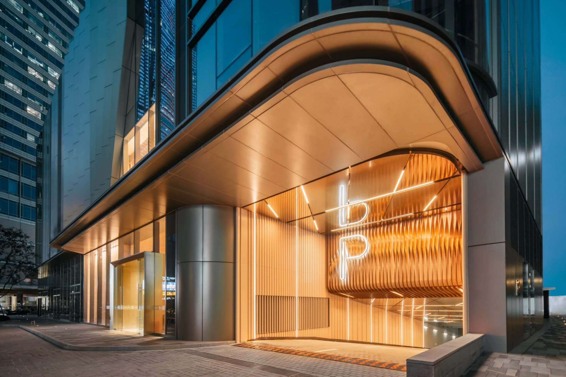 新街口金陵中环实景拍摄 #城市夜景# #建筑摄影