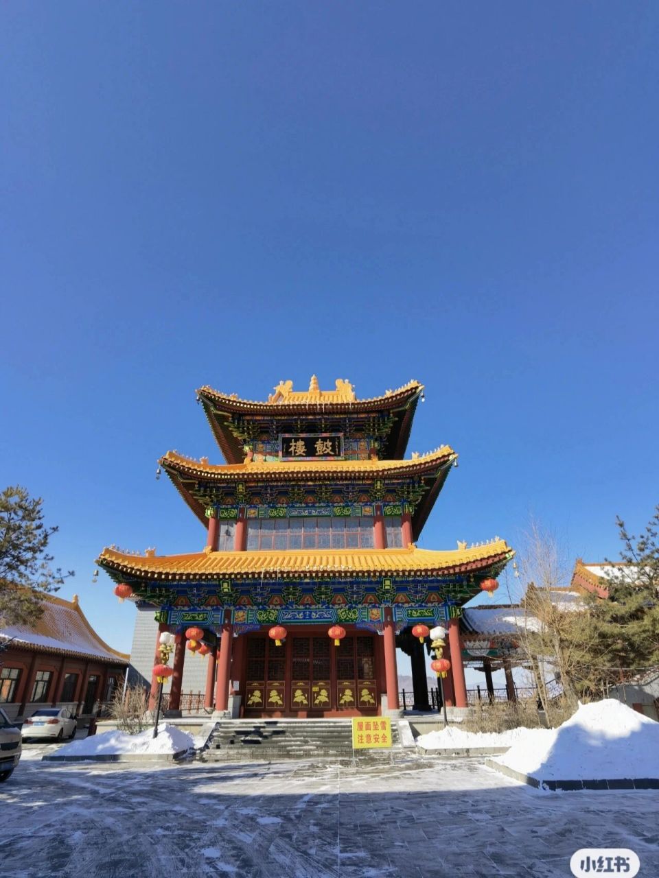 鼓楼和钟楼的区别是什么呢 去寺院,一侧是鼓楼,一侧是钟楼,二者有什么