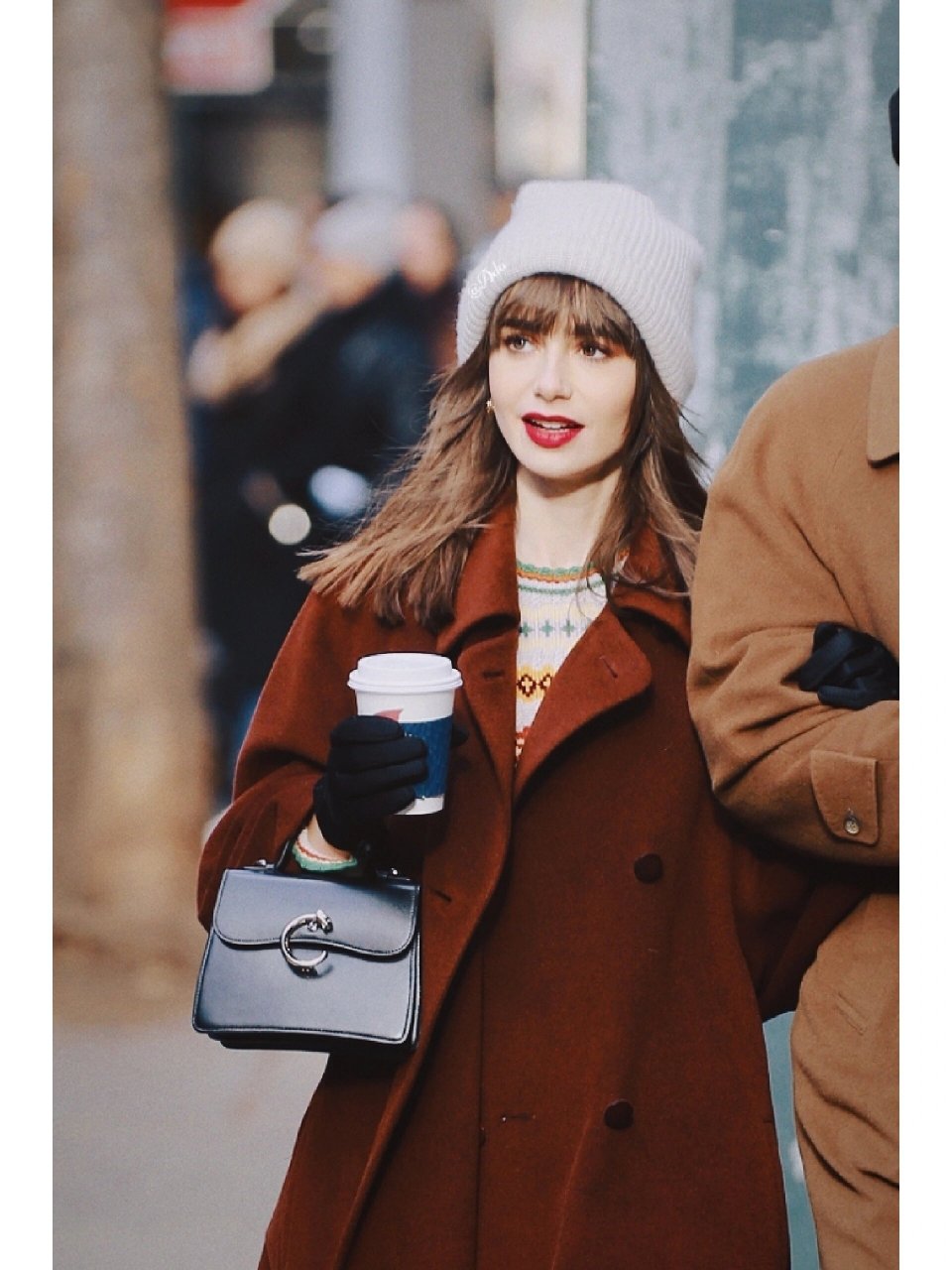 莉莉柯林斯头像壁纸 好好看呀 莉莉柯林斯 lily collins 头像壁纸