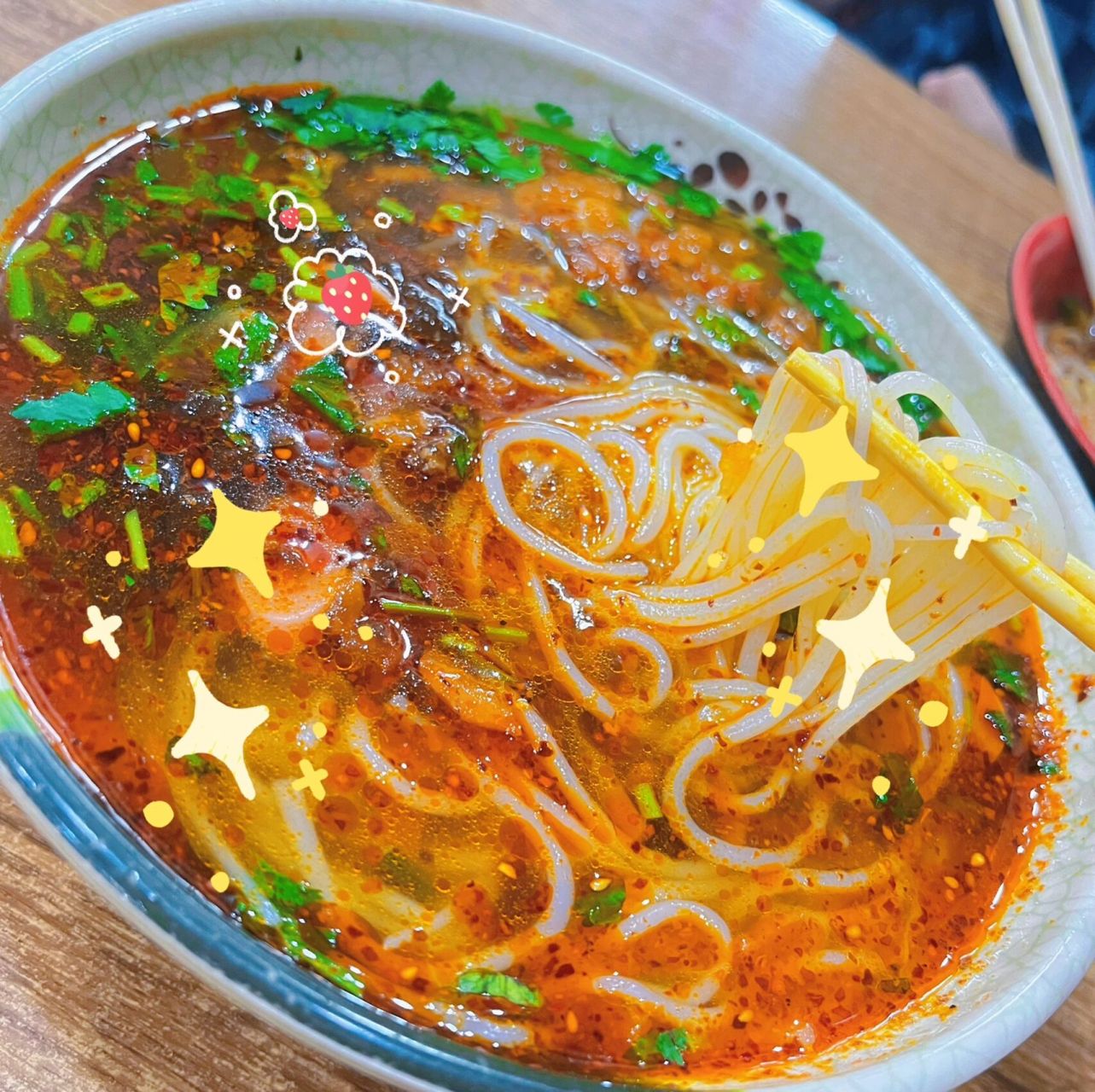 俺大新沂真真真好吃,地锅鸡擀面皮酱香米线 时隔半年,终于回来看一看