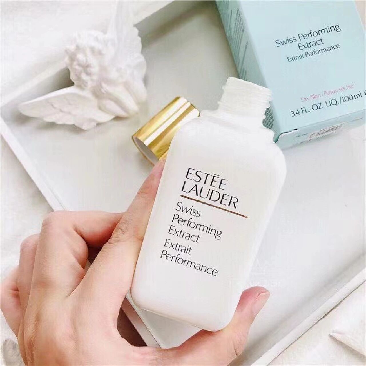 雅诗兰黛全能乳液100ml很适合春夏94 90增强皮肤弹性,维持水油