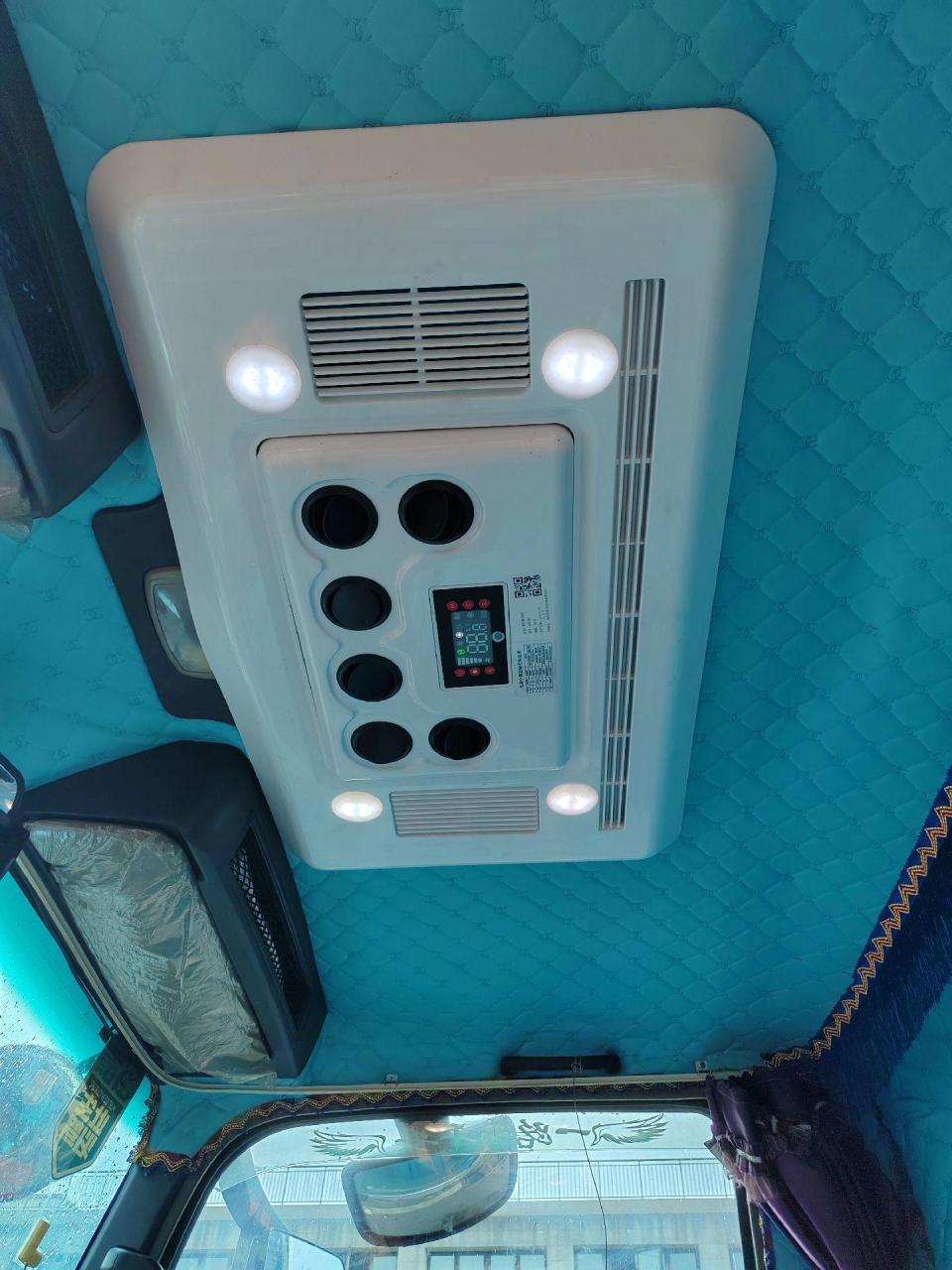 豪沃轻卡安装超薄款驻车空调,润通蓝牙版静音发电机上车