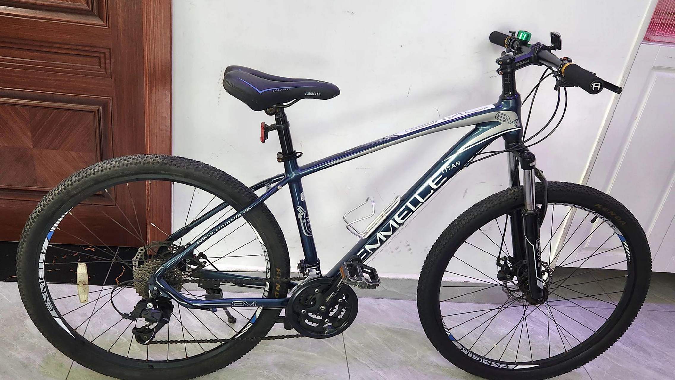 阿米尼泰坦山地自行车成色相当好,27速27.