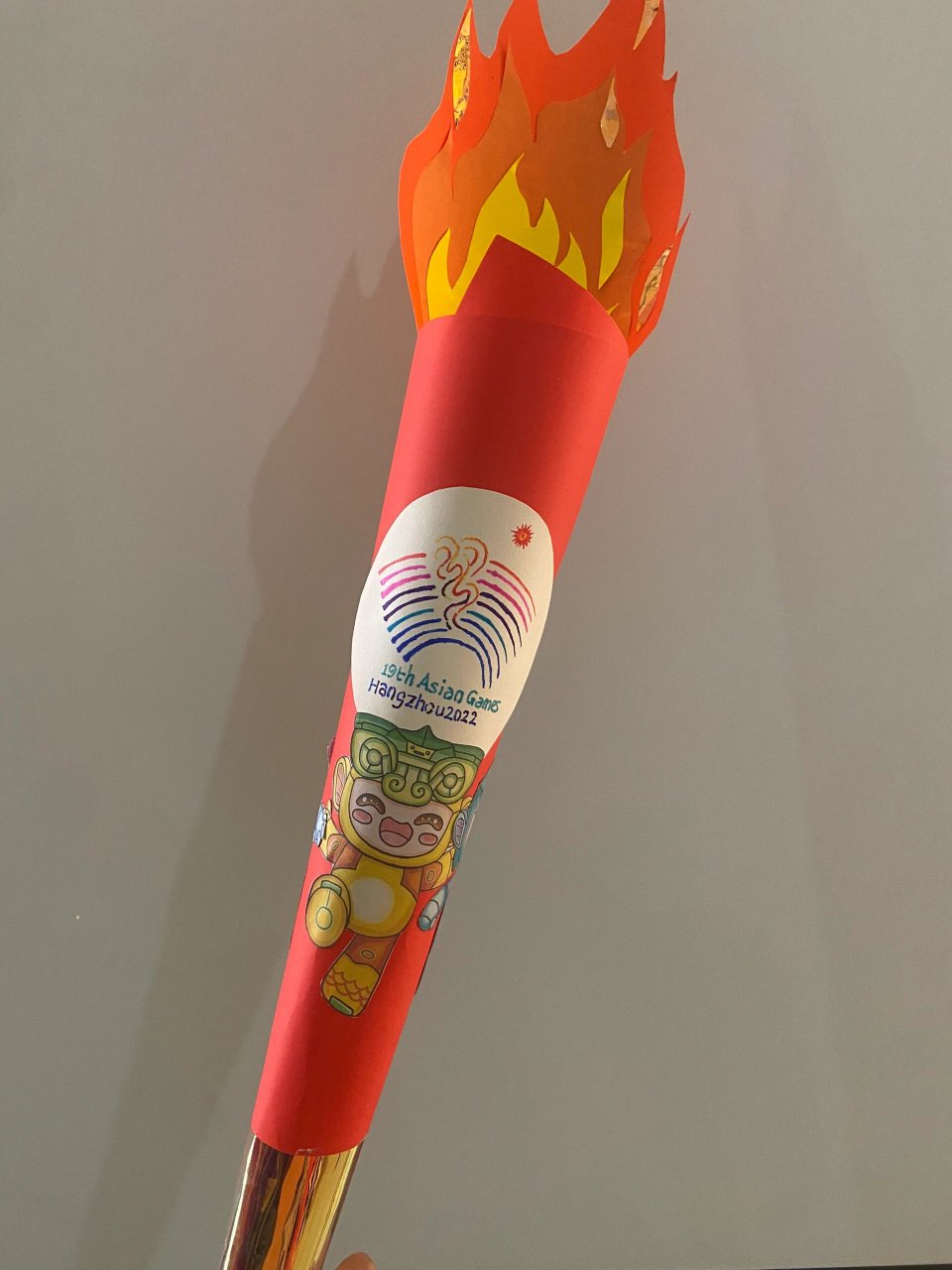 幼儿手工火炬 伟大的!让我学会了如何制作火炬!儿子幼儿园用!