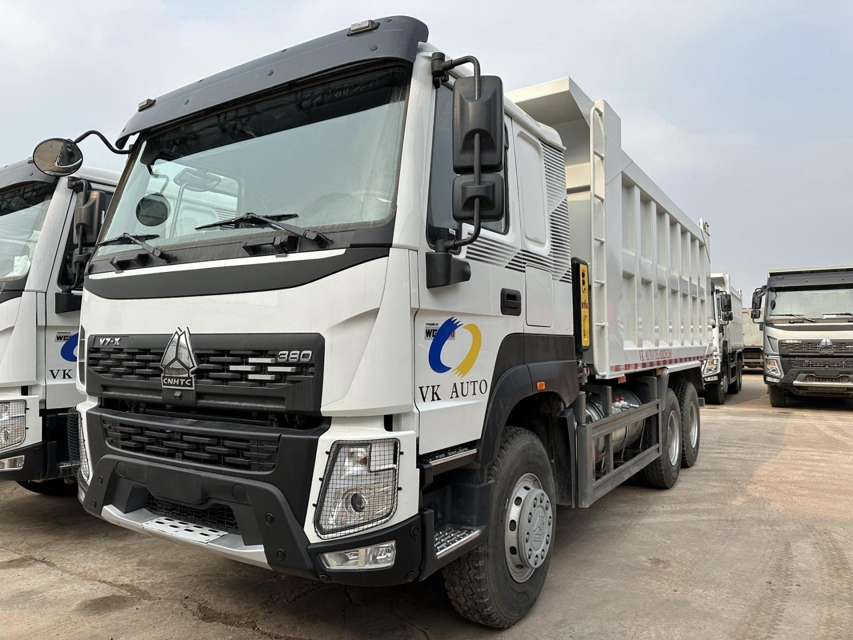 重汽豪沃v7-x  380马力自卸车,淋水系统已安装好,开出去就可以赚大钱