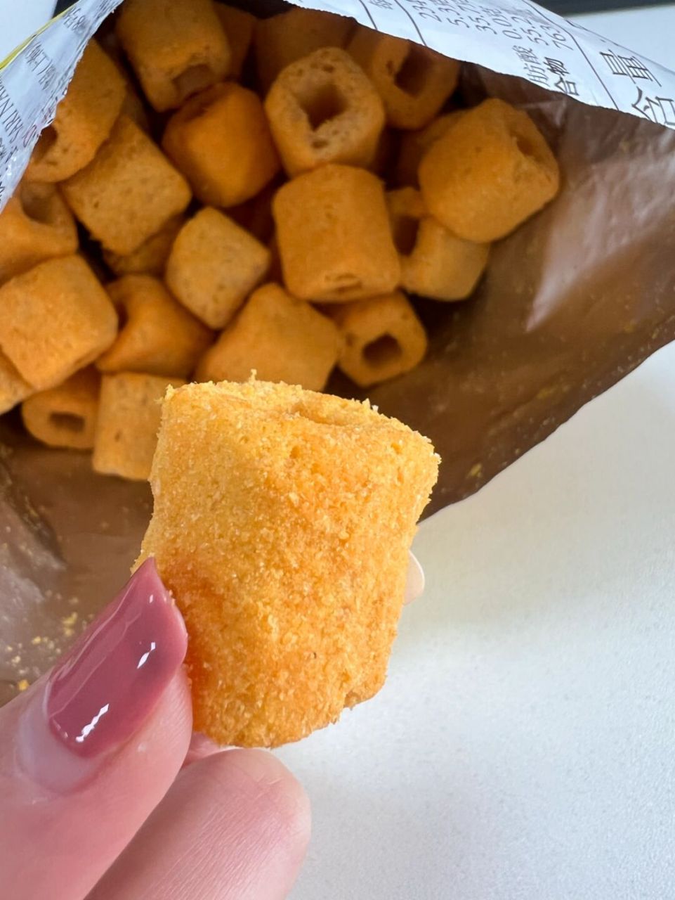 真的好好吃6015完全停不下来 这款膨化食品好像是丽芝士里面最